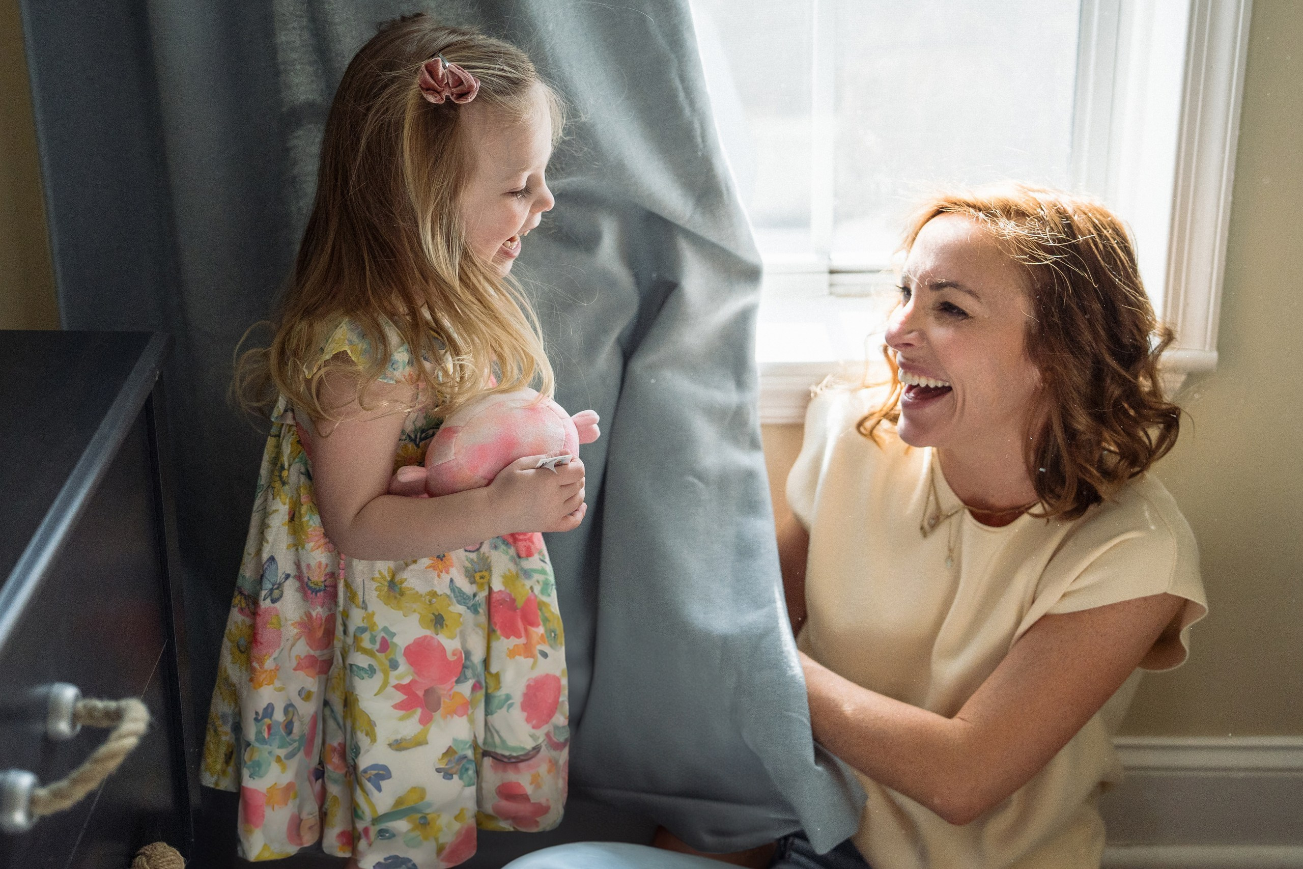 Kristin, Beau, Sonny. At home. Alisa Tant — Family and newborn photographer Bucks County, Montgomery county, Philadelphia, NJ