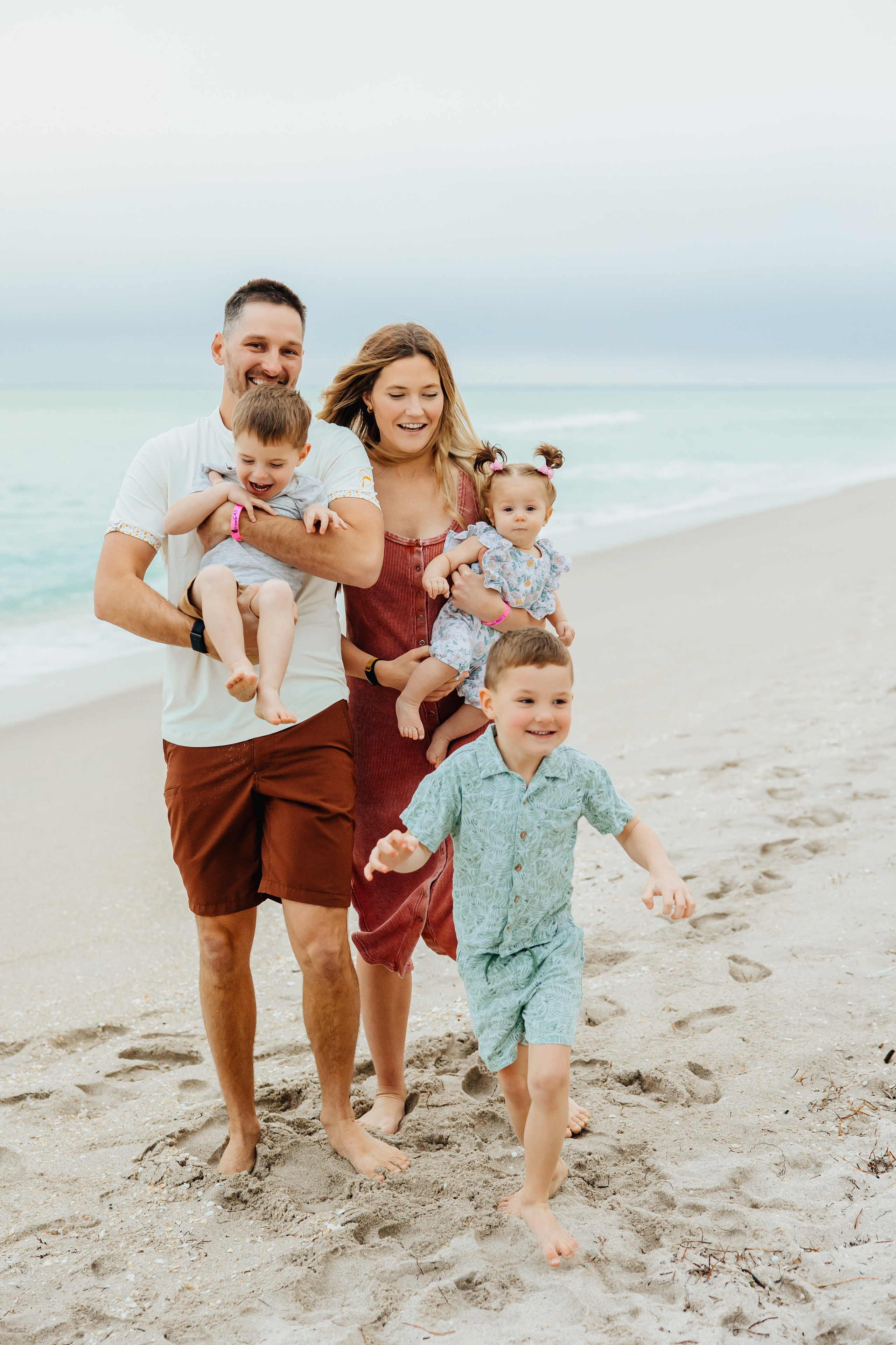 Family. Alya Leto Photographer