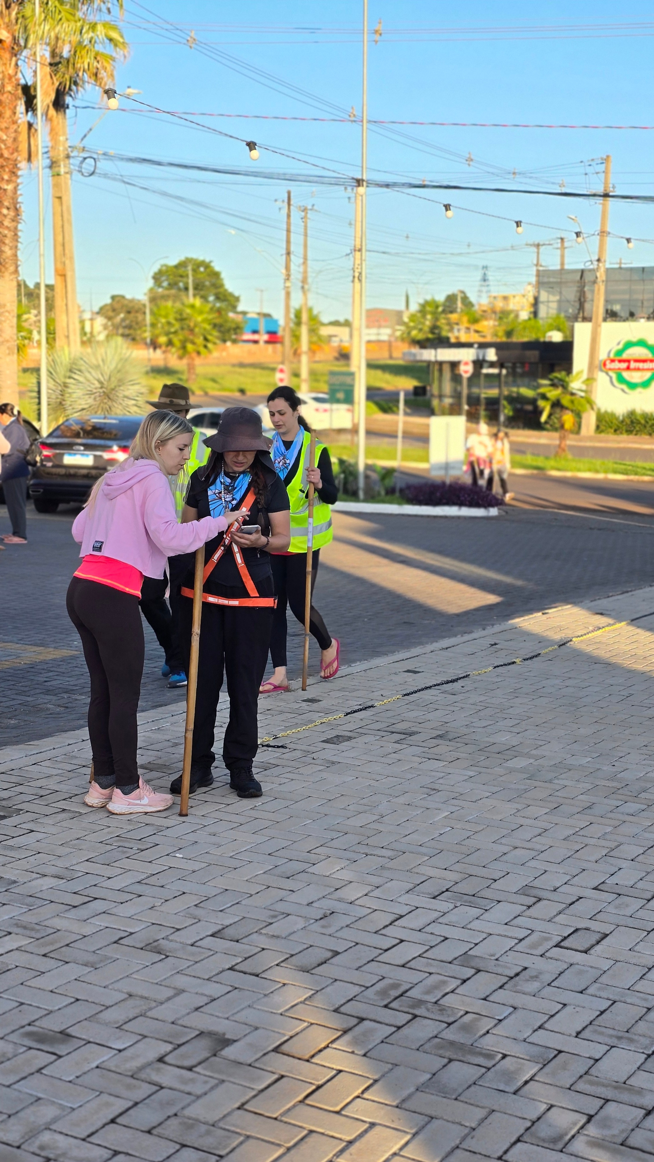 Peregrinação Nossa Senhora de Belém. Handa Produções