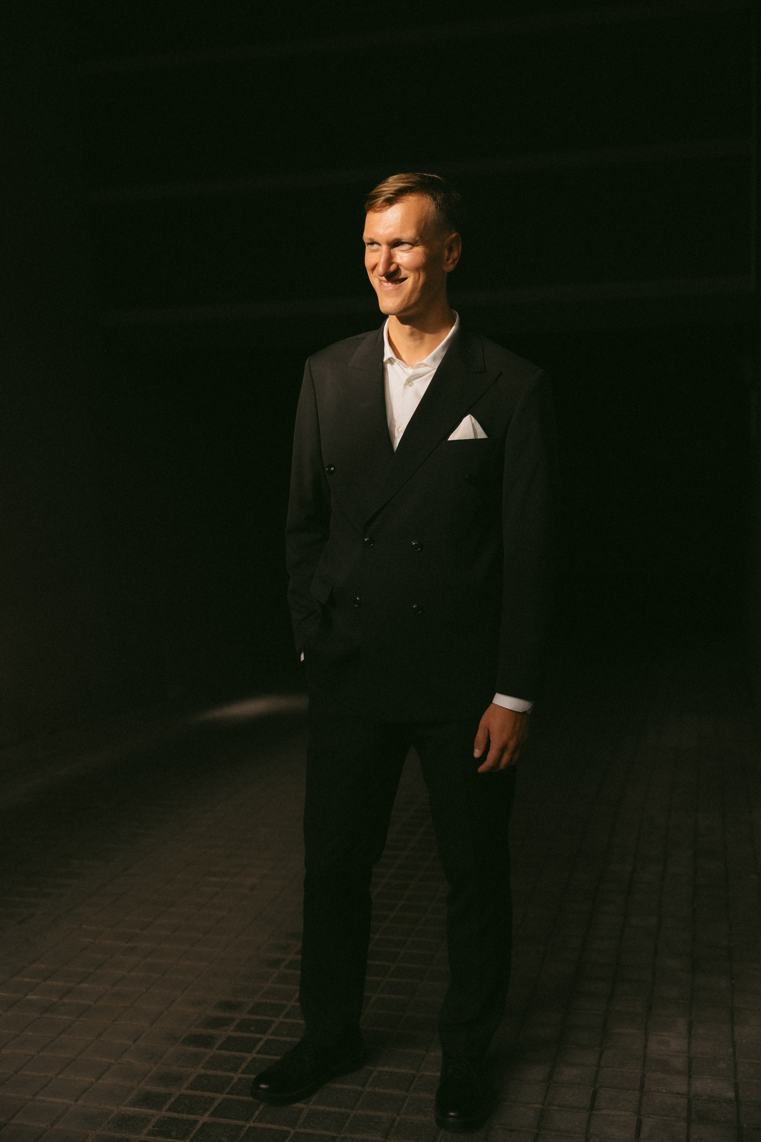 Miglė ir Mindaugas | 2024 | MIESTO VESTUVĖS. Vestuvių ir šeimų fotografė Lena Bondarenko / belove photo