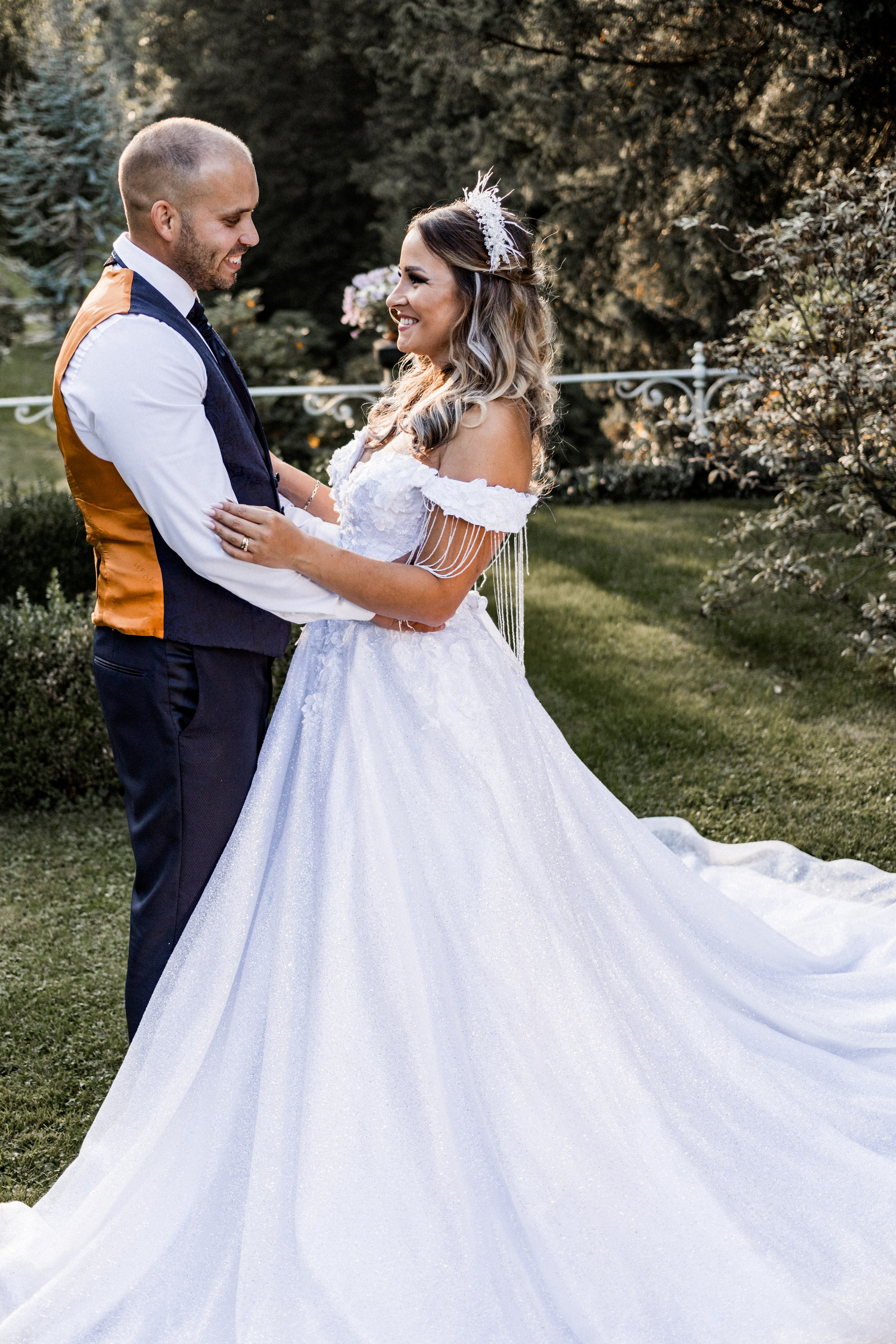 Pavel & Yveta. Svatební fotograf a kameraman v Česku a po celé Evropě — Teplice, Ústí nad Labem, Praha, Drážďany