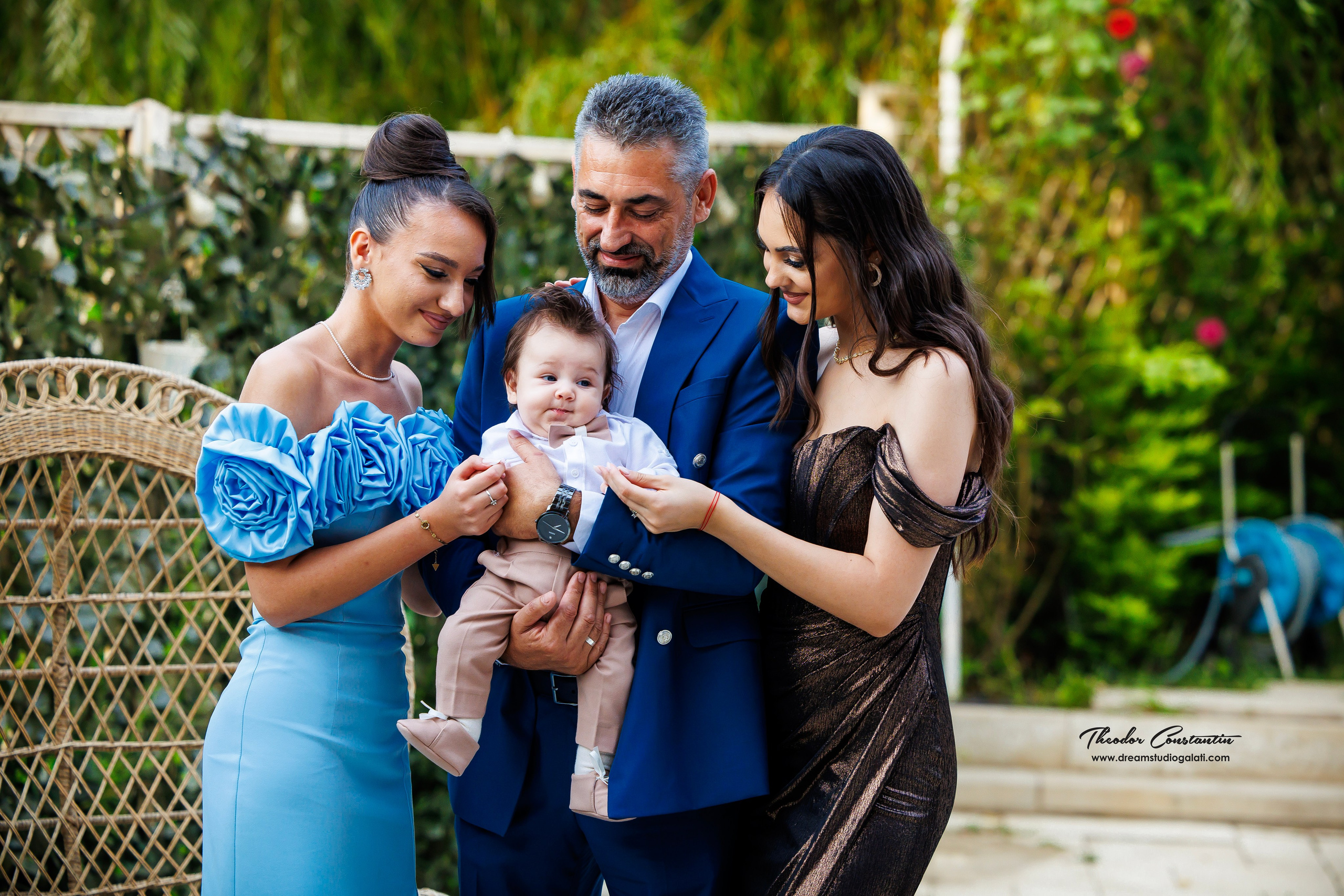 Botez. Dream Studio Galați – ședințe foto profesionale pentru familie, portrete și evenimente