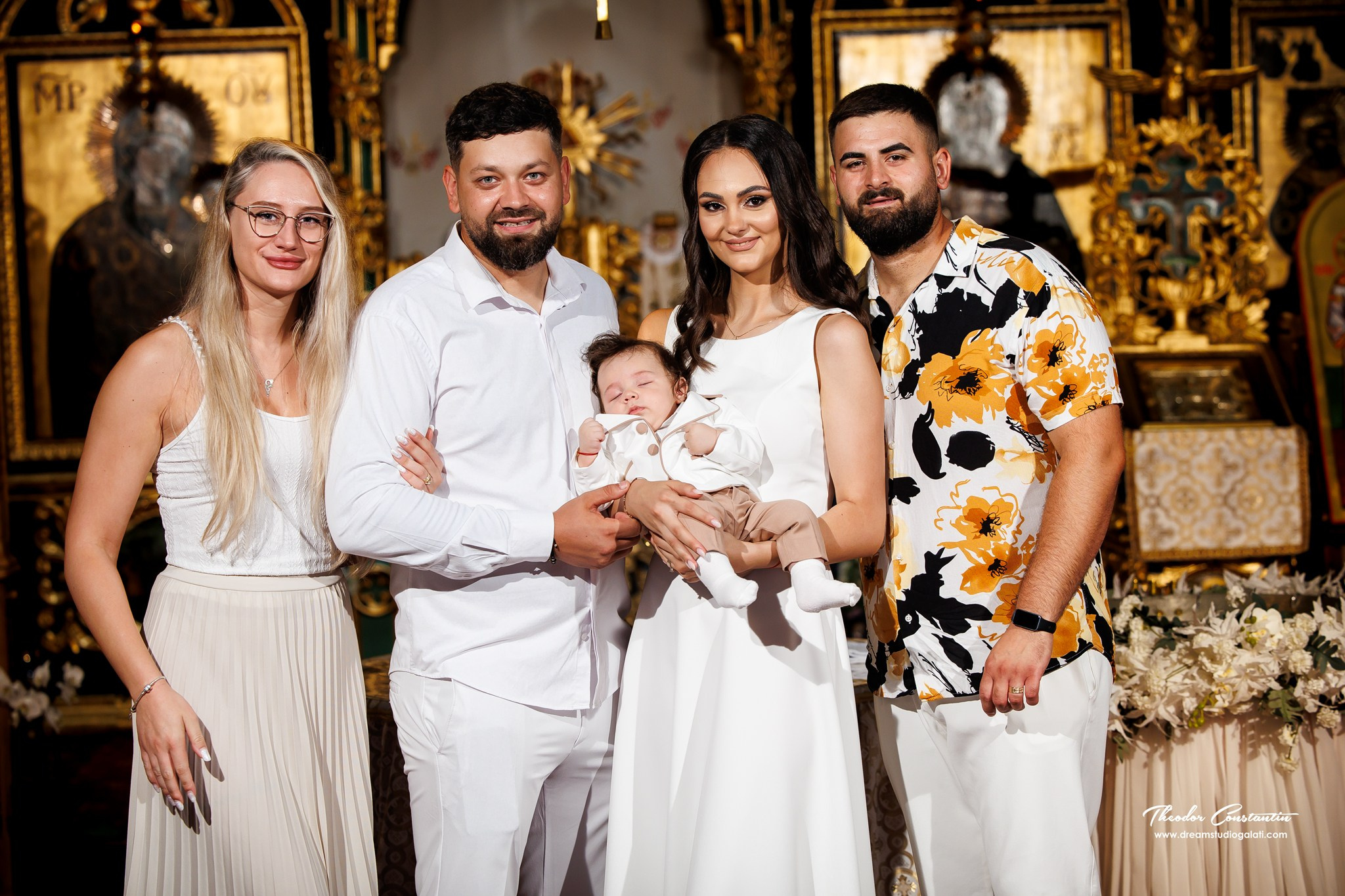 Botez. Dream Studio Galați – ședințe foto profesionale pentru familie, portrete și evenimente