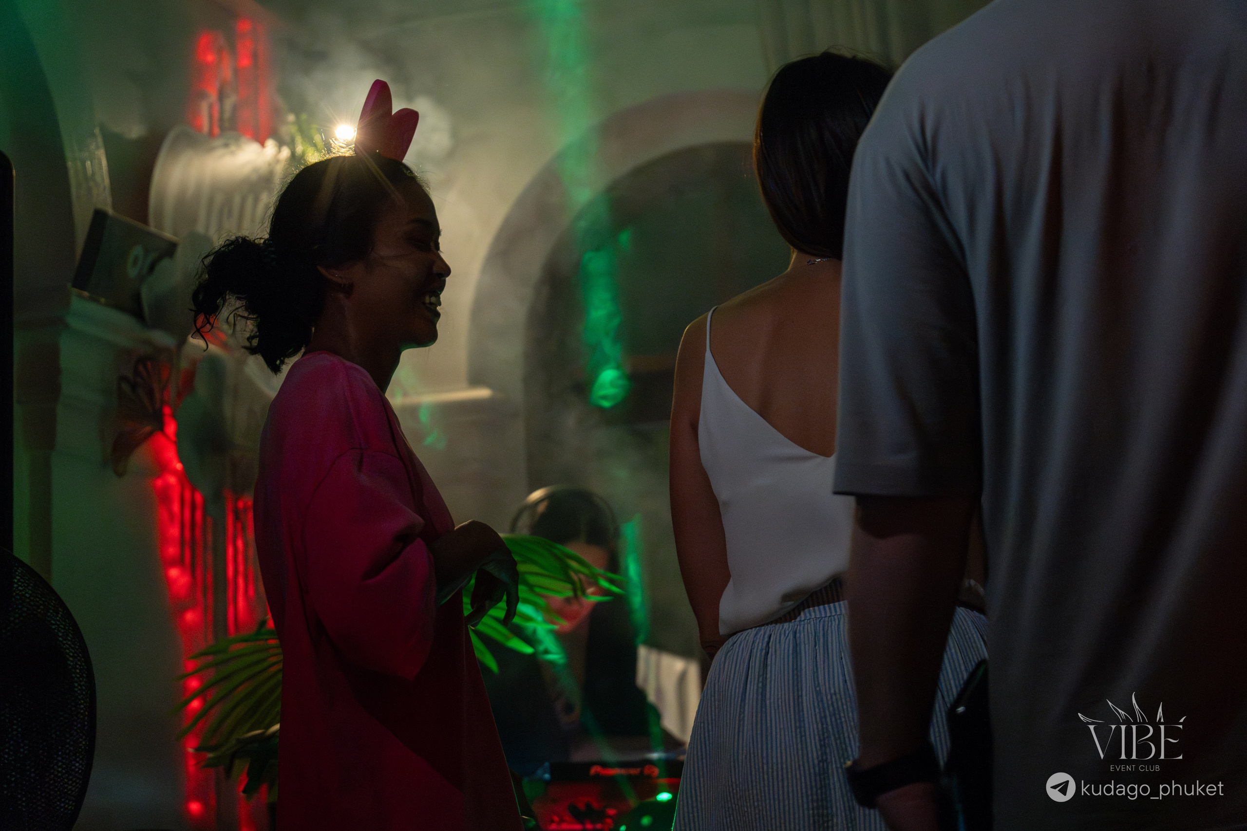 Вечеринка Tribal Vibe | Фоторепортаж | Афиша | DAVAYSXODIM.com PHUKET. АФИША|ФОТОРЕПОРТАЖИ|ИВЕНТЫ|ПХУКЕТ