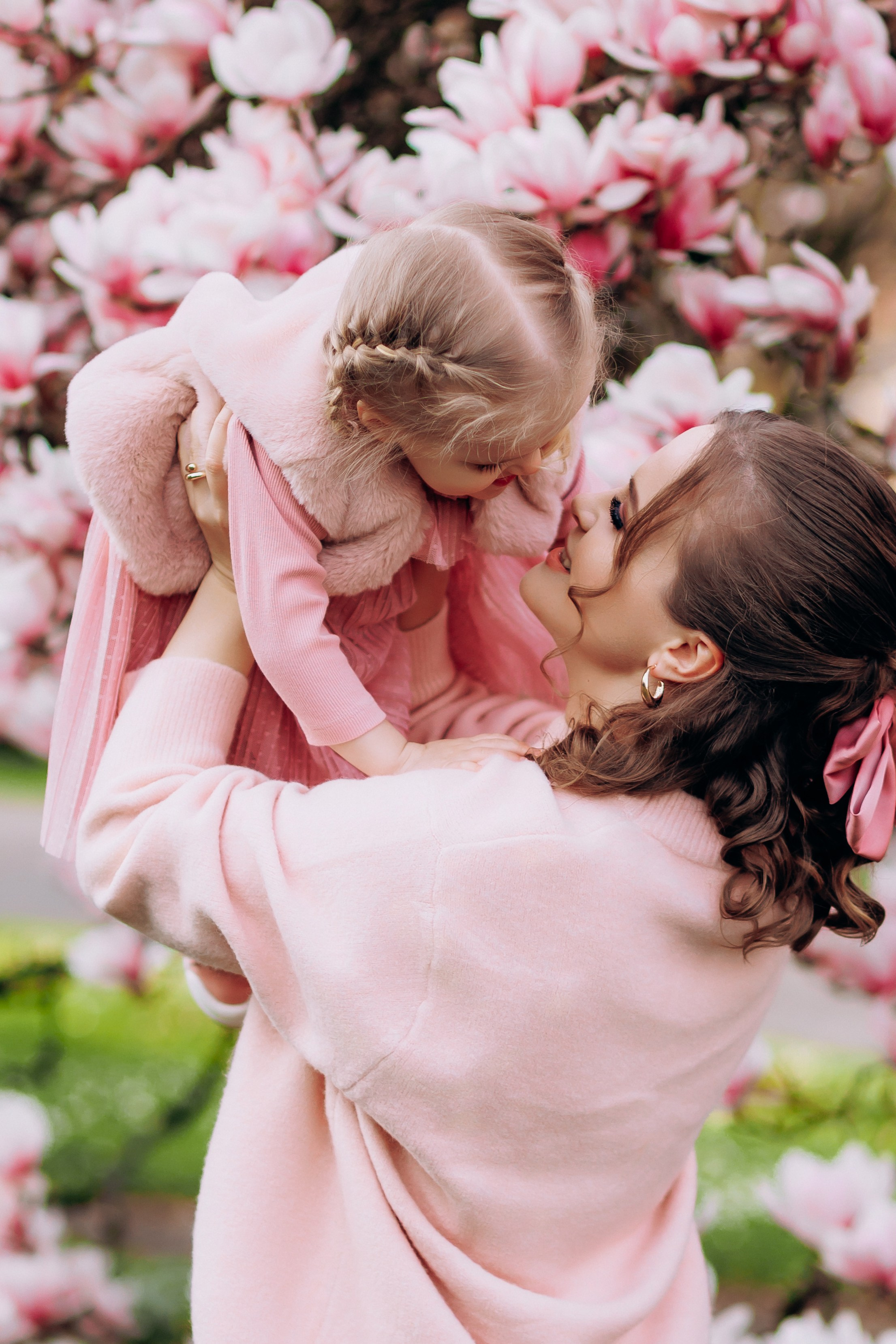 Tatiana, Alisa, Daria. Wedding and Family Photograph