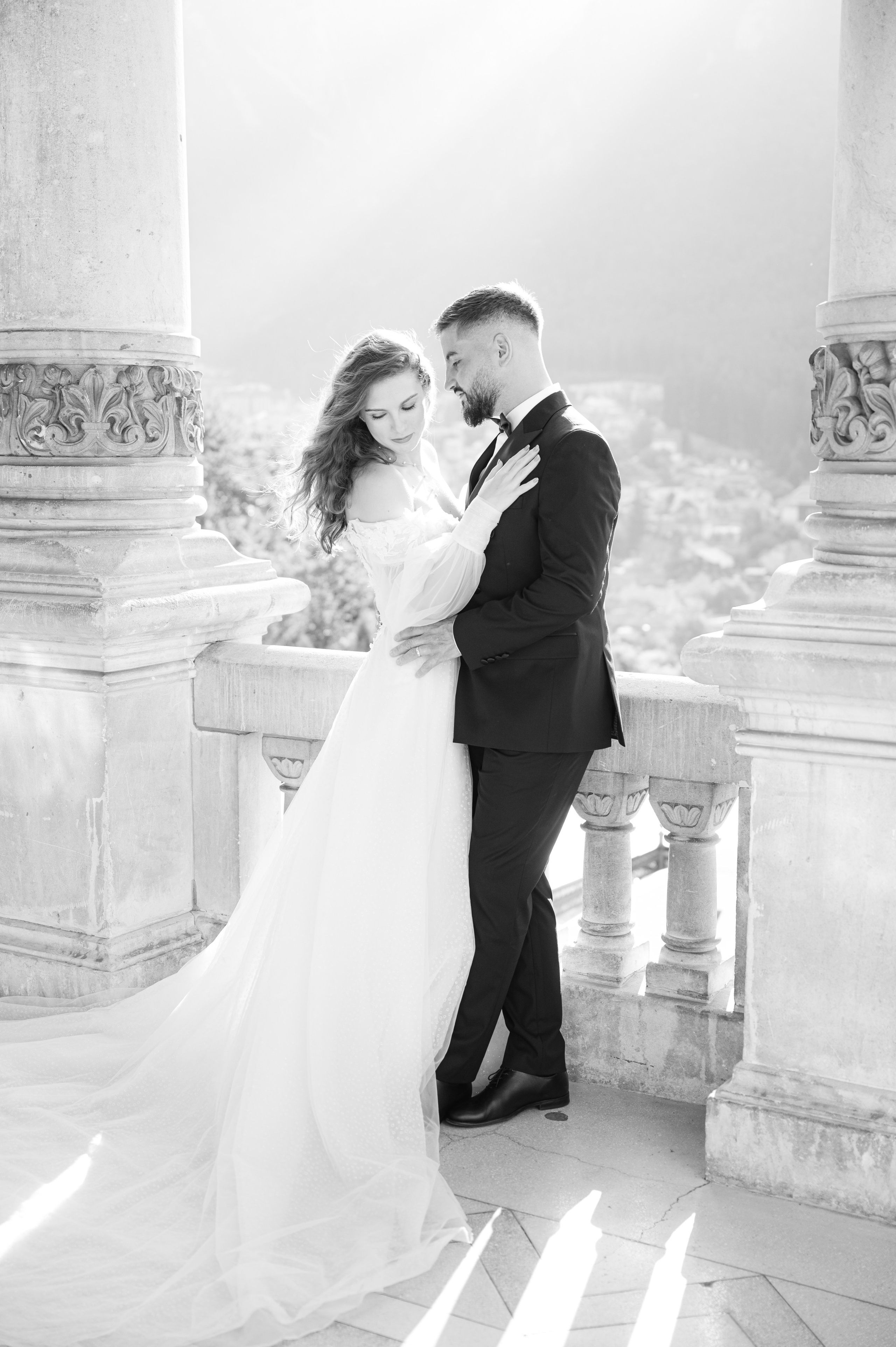 Sedinta foto trash the dress la castelul Cantacuzino