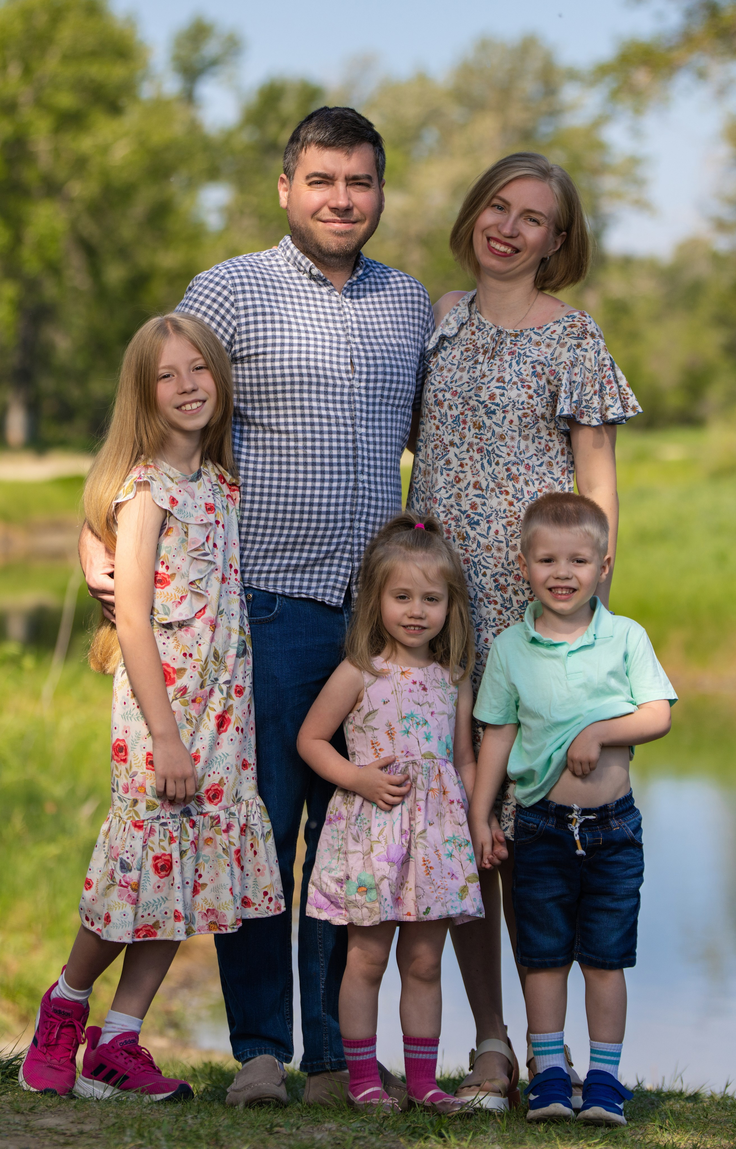 Tanya’s Family. Carlos Lima Photography — Photographer in Calgary