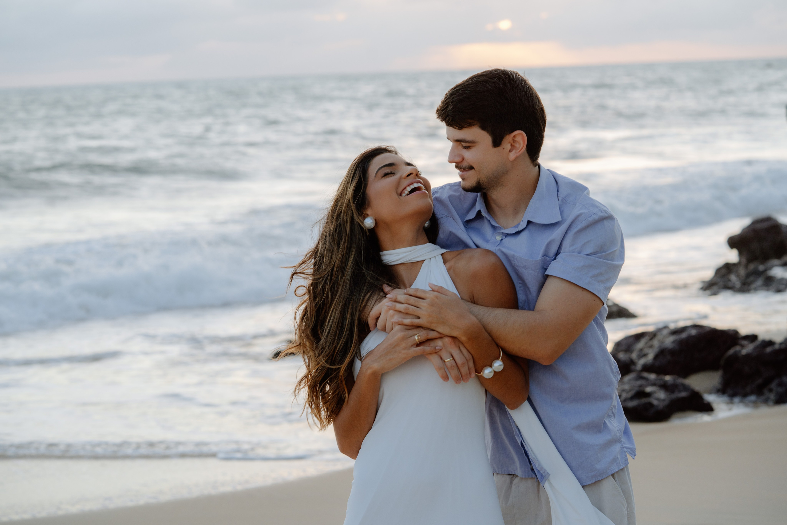 Karla e Marcelo. Luz suave, direção leve e fotos que captam quem realmente você é