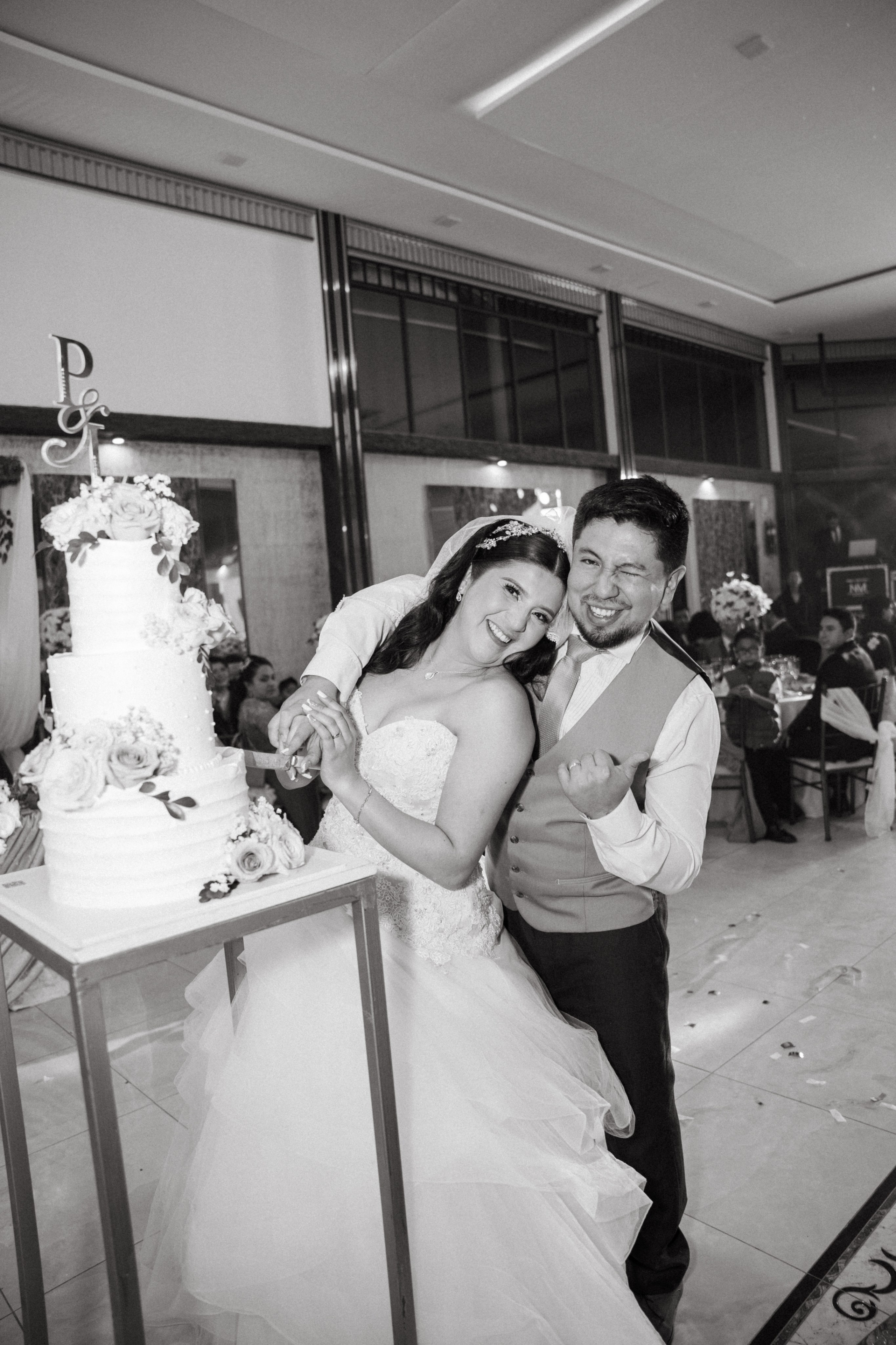 Pablo y Lizbeth. Fotógrafo de bodas en Loja Ecuador | Piero Alvarez PH