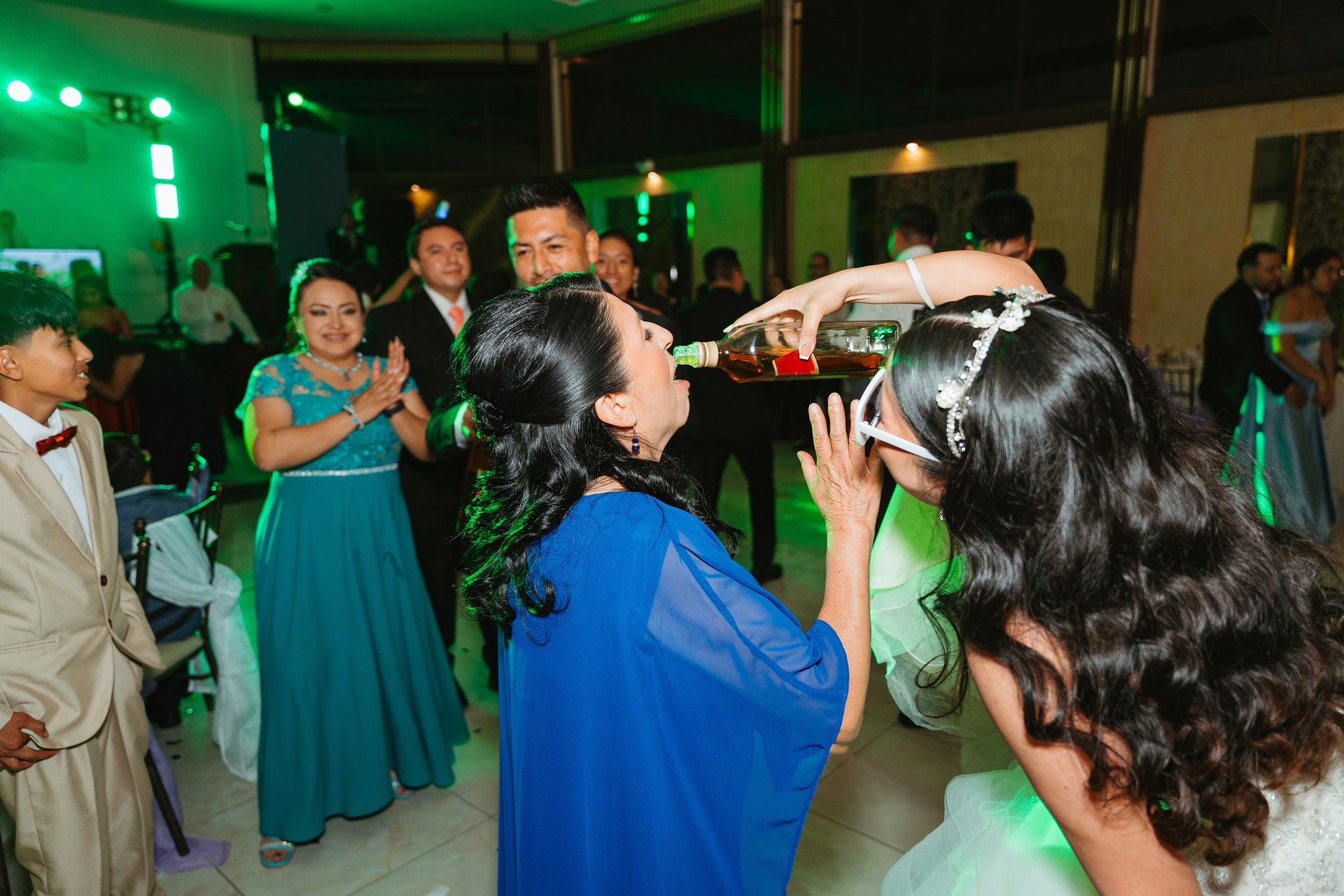 Pablo y Lizbeth. Fotógrafo de bodas en Loja Ecuador | Piero Alvarez PH