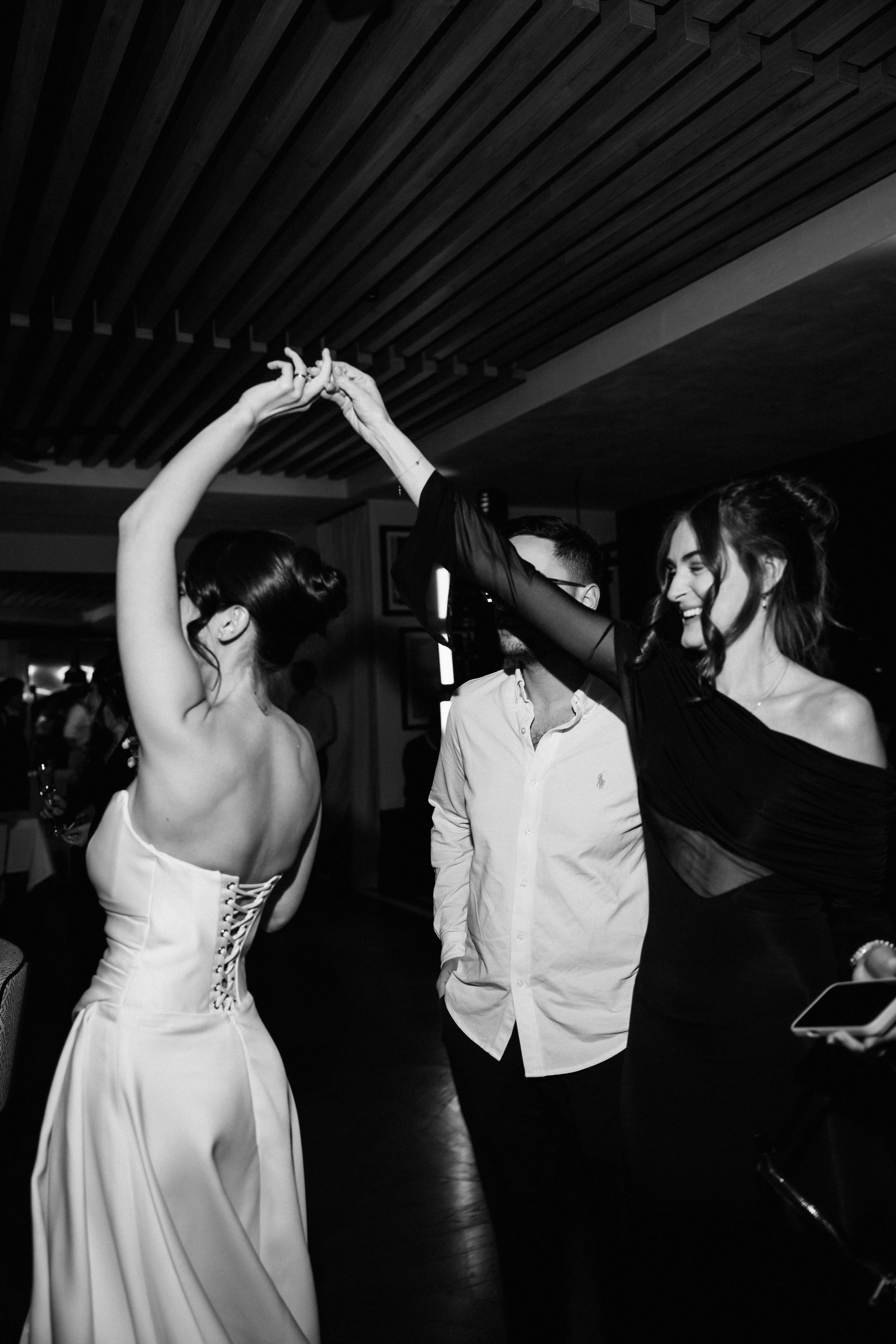 Anastasiya & Ishay. Photographer Alina Sparrow