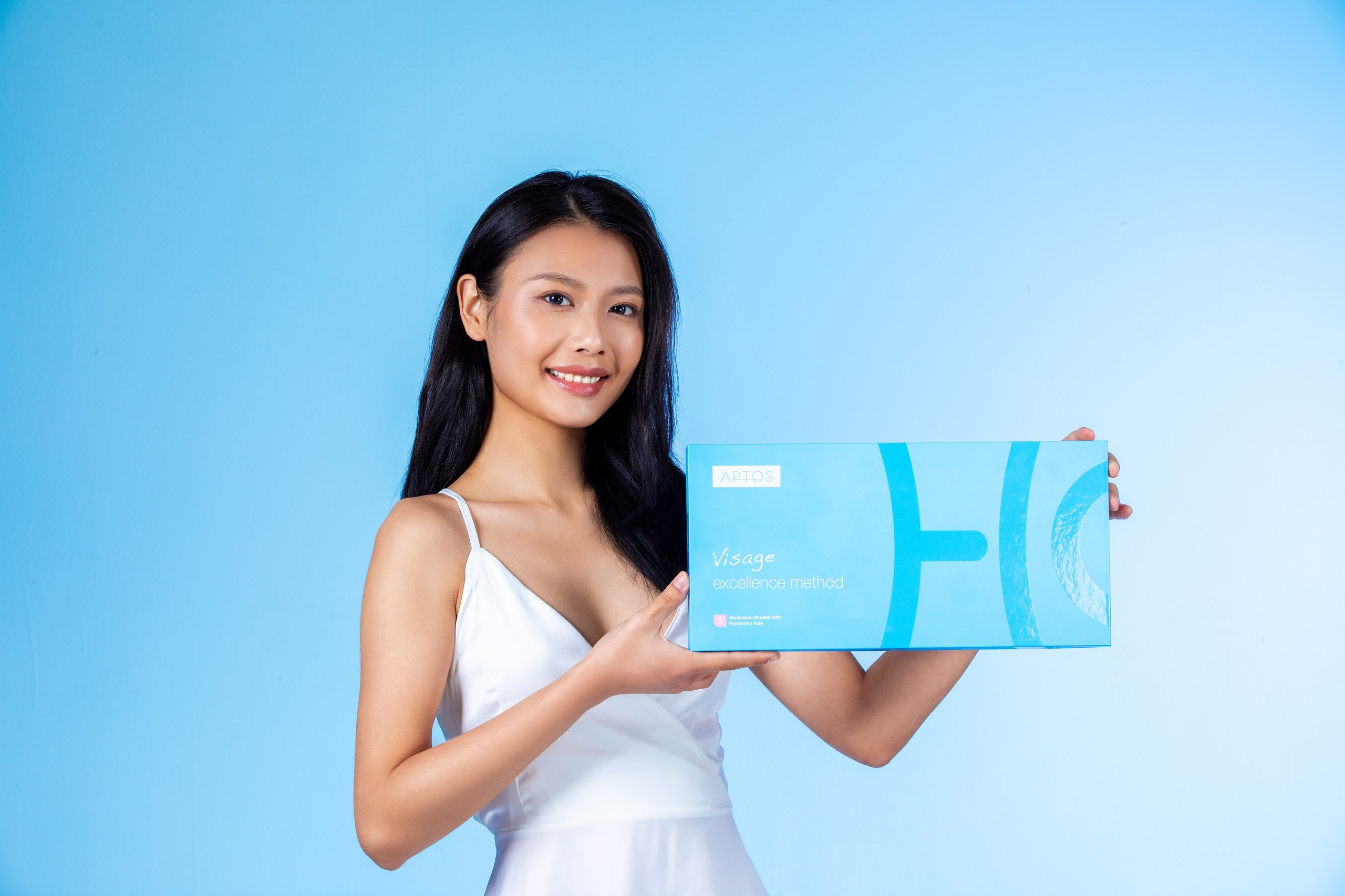 APTOS, photoshoot in Shanghai. Photographer in Shanghai — Lola Pidluskaya