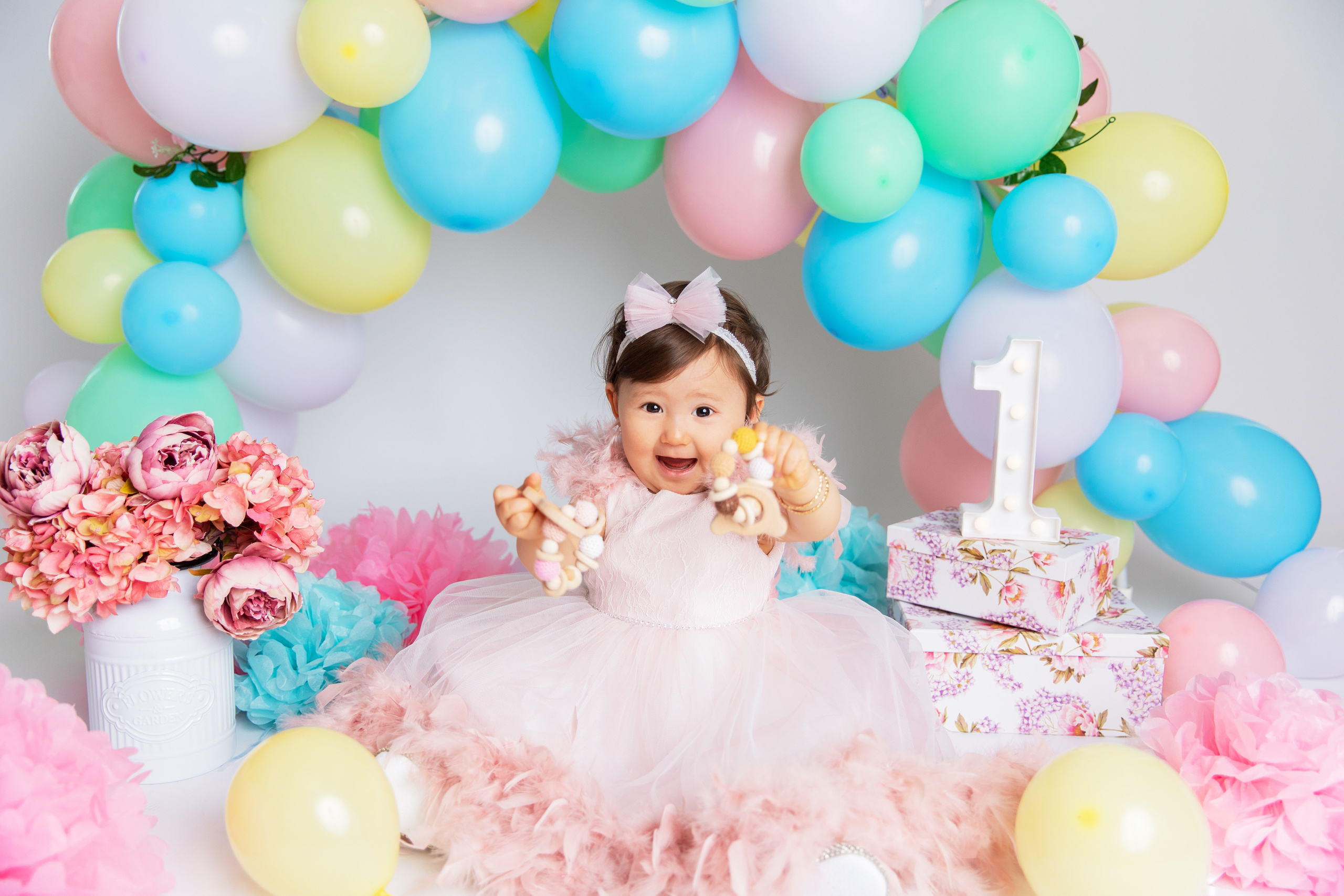 CAKE SMASH ja 1 V KUVAUKSET. Valokuvaaja Itä-Uudellamaalla Viktoria photography