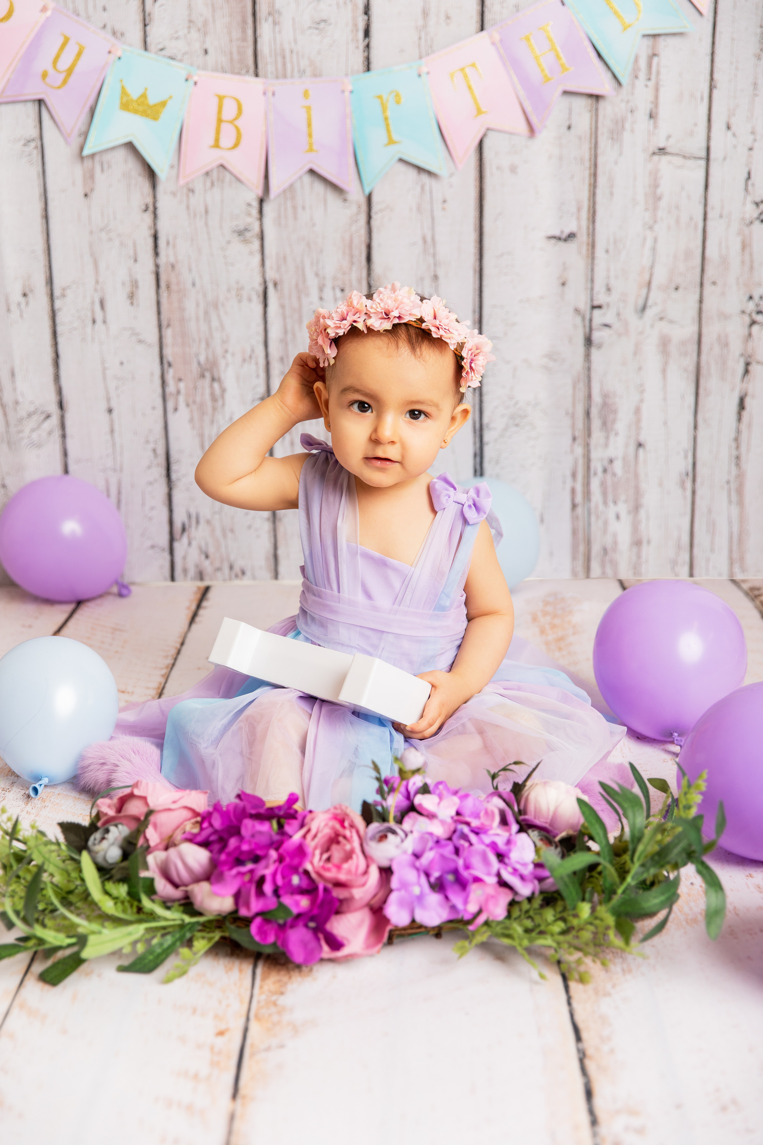 CAKE SMASH ja 1 V KUVAUKSET. Valokuvaaja Itä-Uudellamaalla Viktoria photography