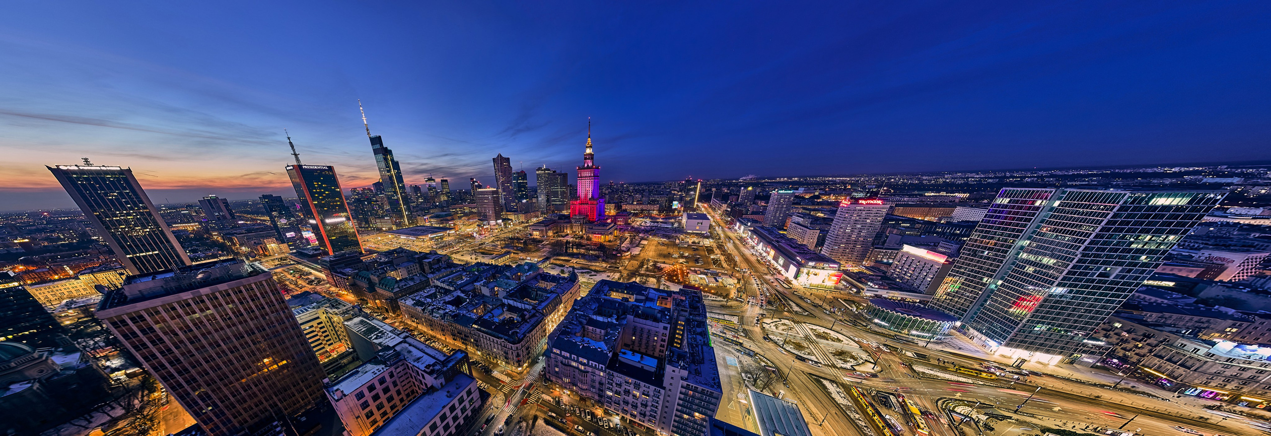 „Mam tak samo jak Ty…” - Warszawa z lotu ptaka. Andriej Szypilow — Photography & Videography