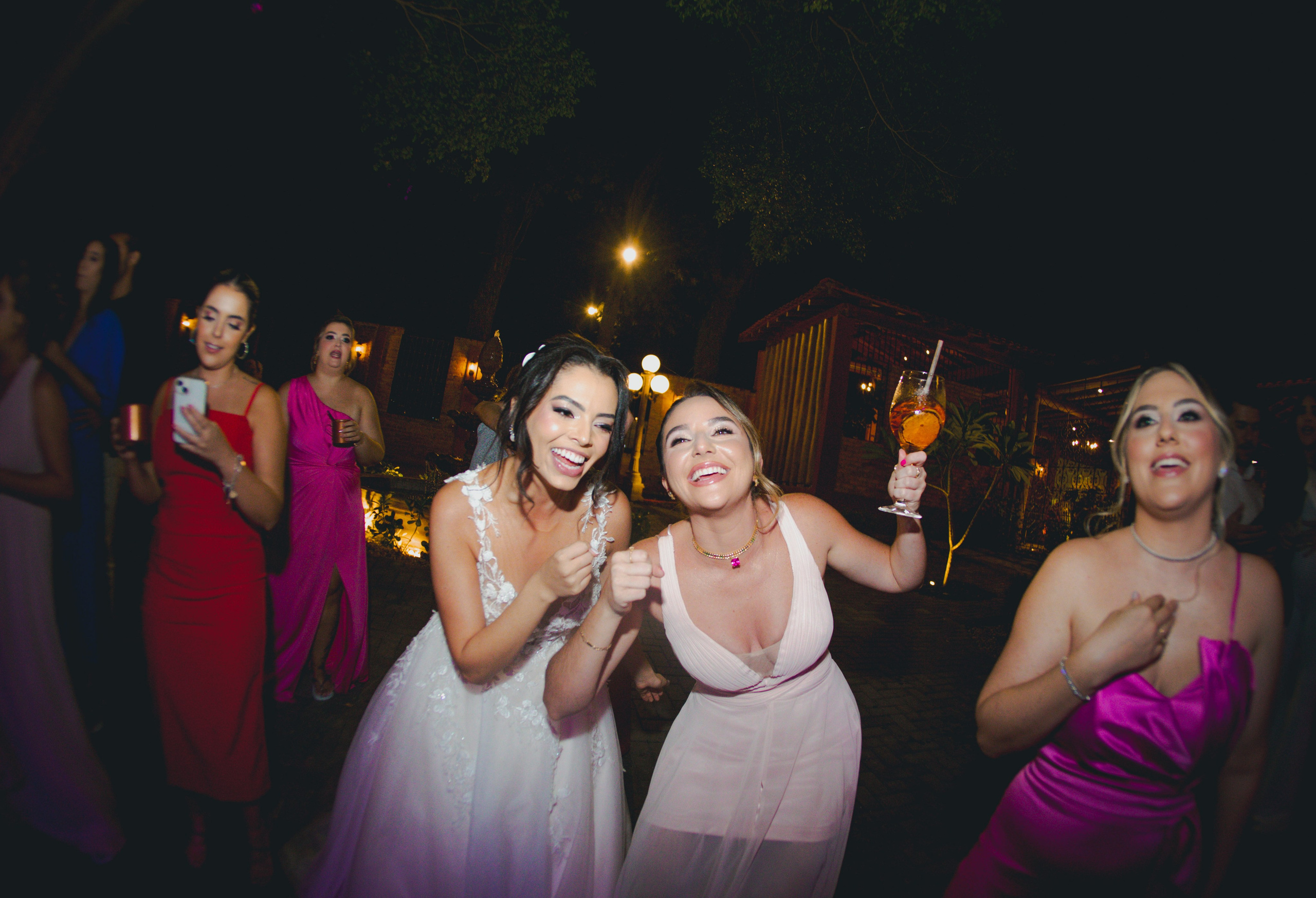 Maynara e Eder. Fotógrafos de casamento. empresas, família em Catanduva SP e região, Casal Gonçales