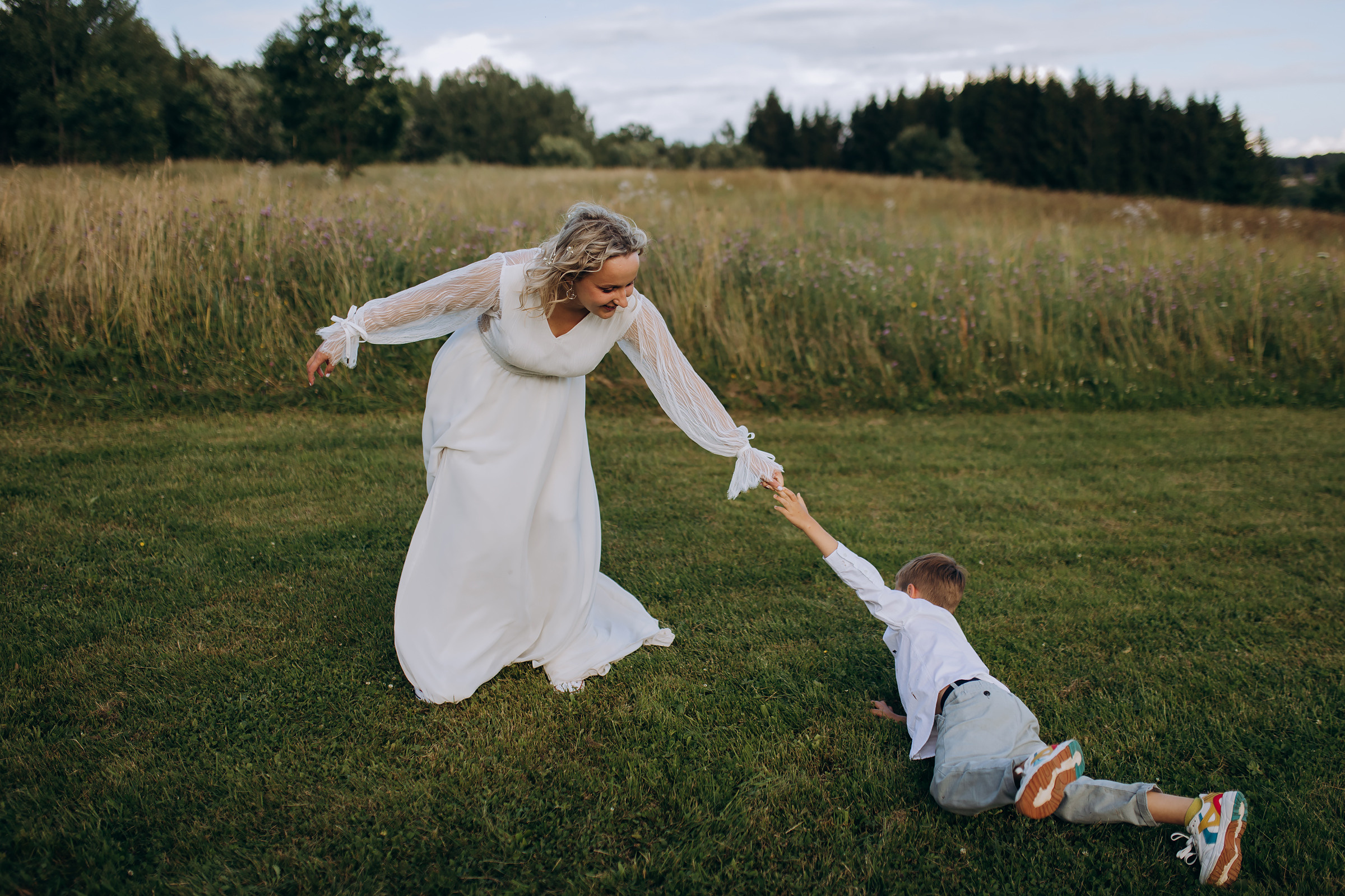 Kristina ir Dainius | 2022 | FOOD IN THE WOOD. Vestuvių ir šeimų fotografė Lena Bondarenko / belove photo