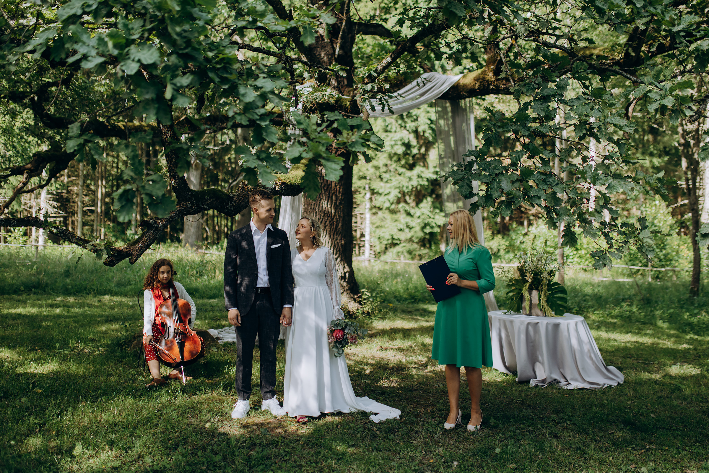 Kristina ir Dainius | 2022 | FOOD IN THE WOOD. Vestuvių ir šeimų fotografė Lena Bondarenko / belove photo