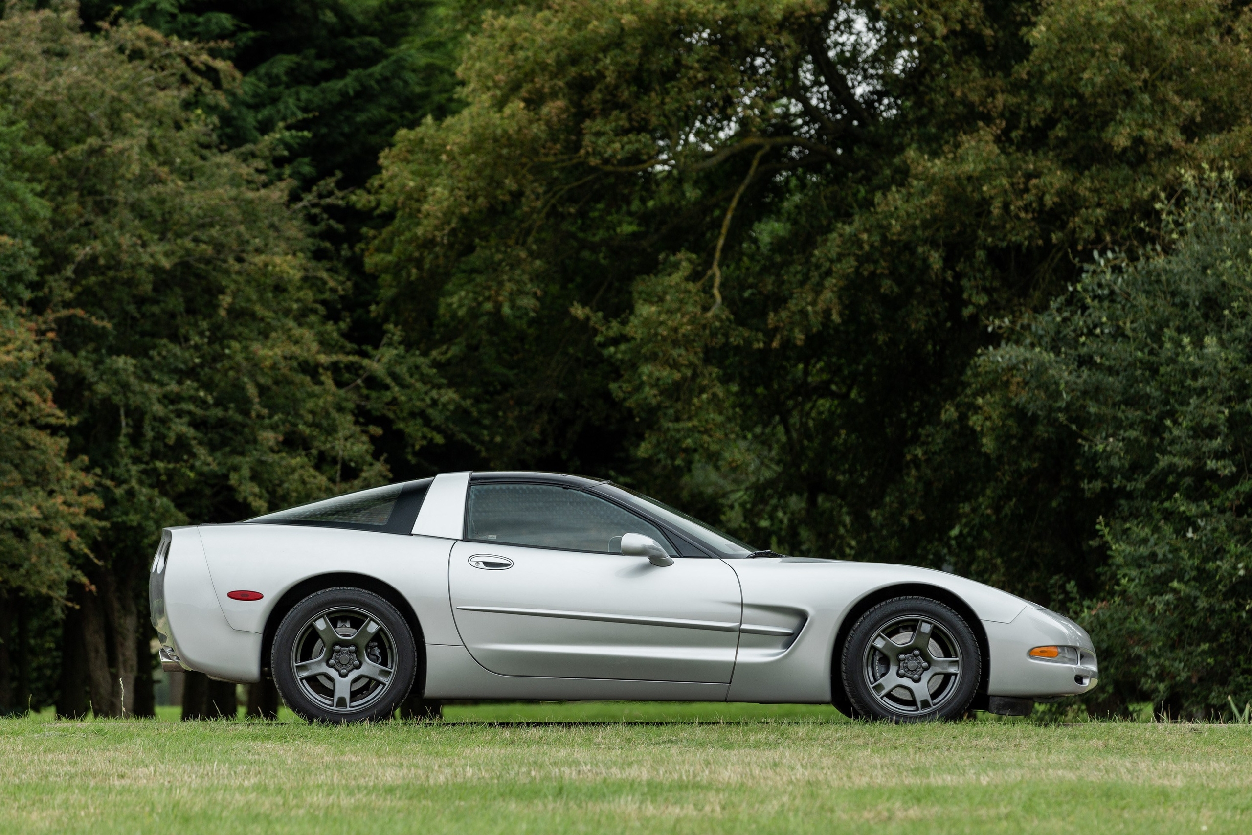 Auctions. Automotive photographer based in London