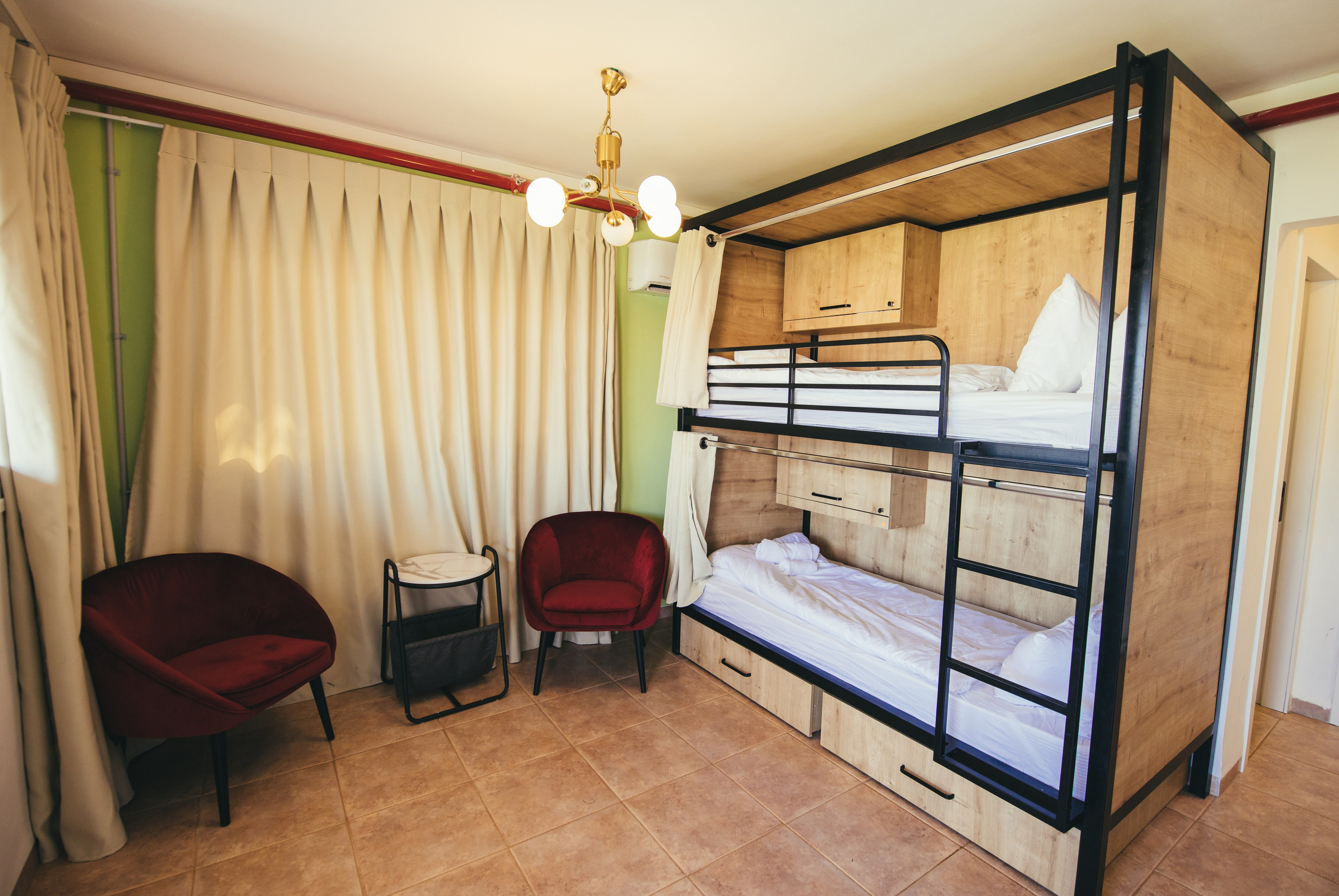 Playtika TIKI TECH. AMIR BUCHNIK PHOTOGRAPHER