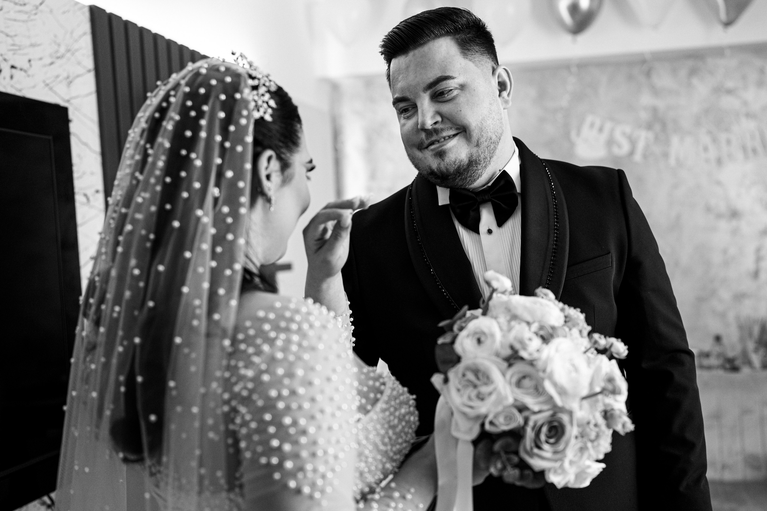 Nuntă - Gabriela și Alexandru. ALB — Alexandru-Laurențiu Bîrsan | Fotograf în București