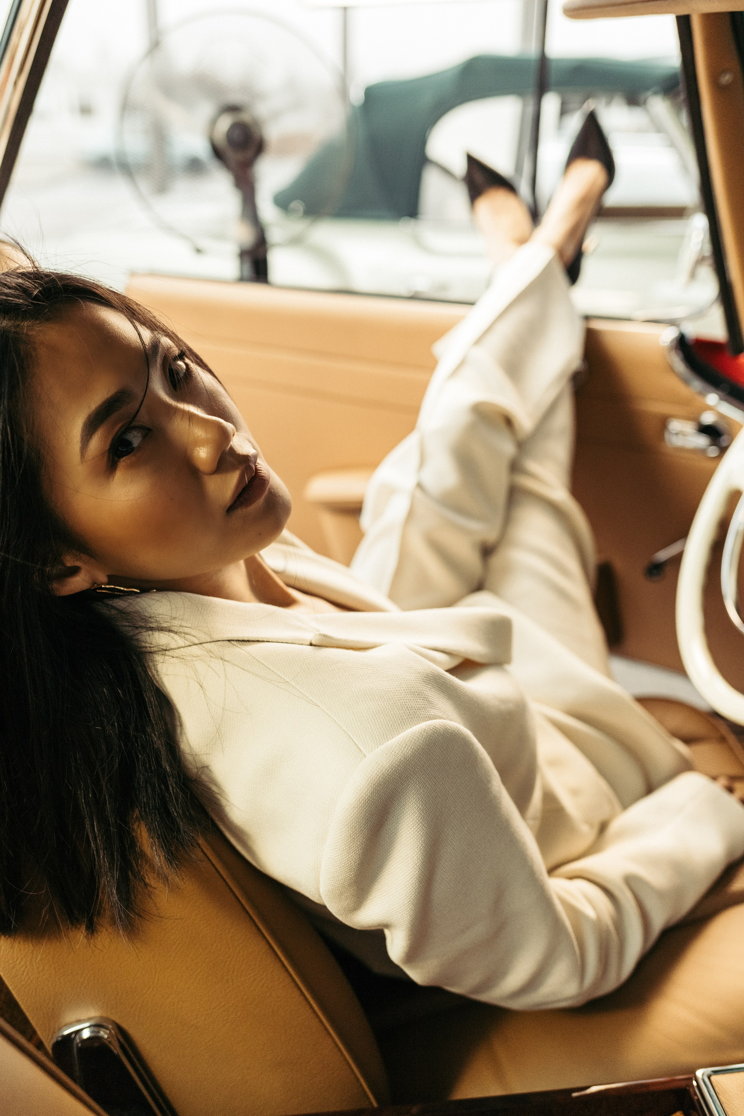 Оксана Ляшенко Фотограф в Дніпрі фотограф Оксана Ляшенко Днепр Old cars фотопроект студія Квітка фотосессия фотопротрет портрет студийная съемка фотостудия фотограф в Днепре