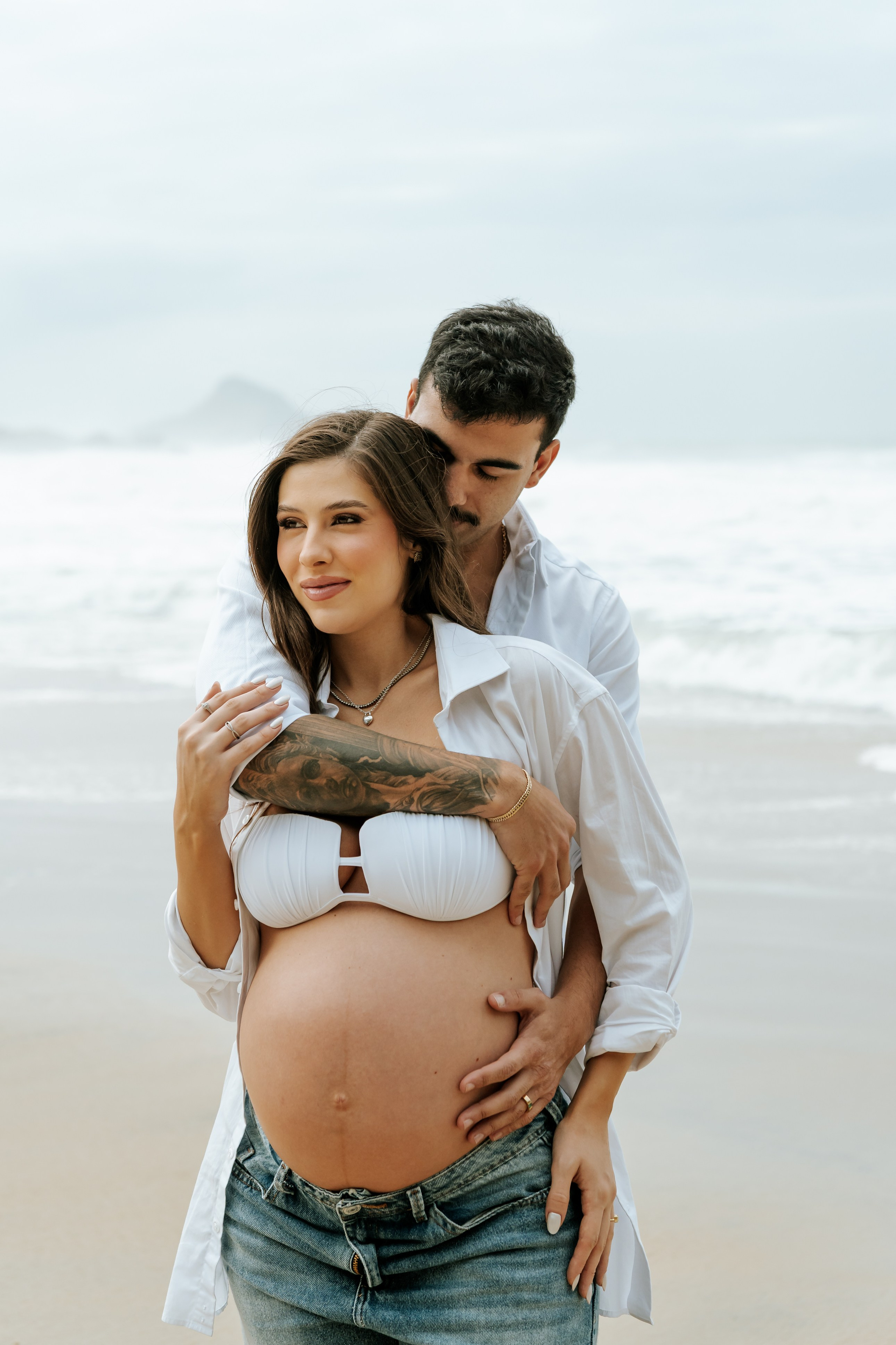 Ensaio Externo. Filmes e fotos de parto e família com estética cinematográfica