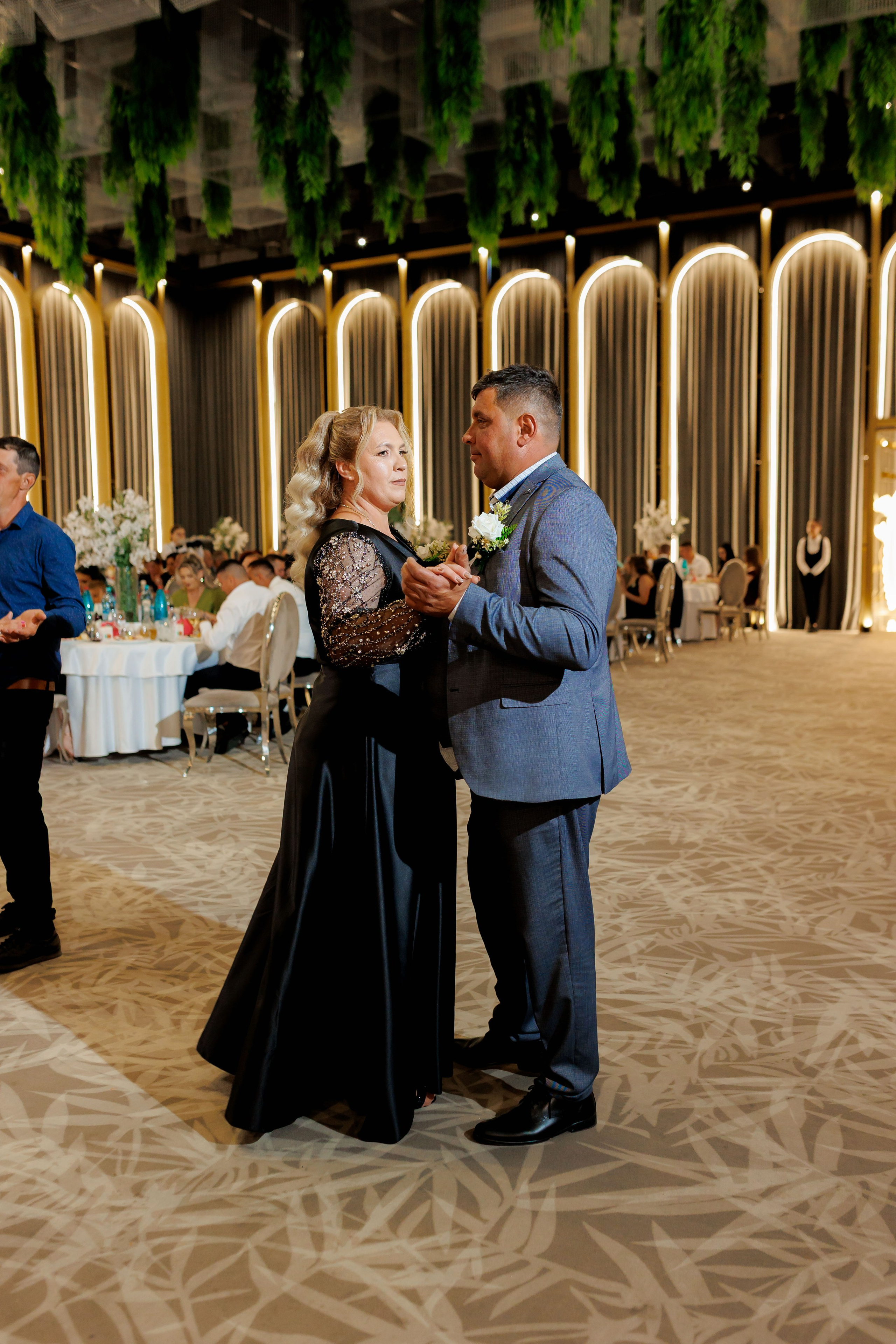 Nunta Nicoleta & Răzvan | Fotografie & Videografie Profesională. Servicii foto-video profesionale, pentru momente de neuitat