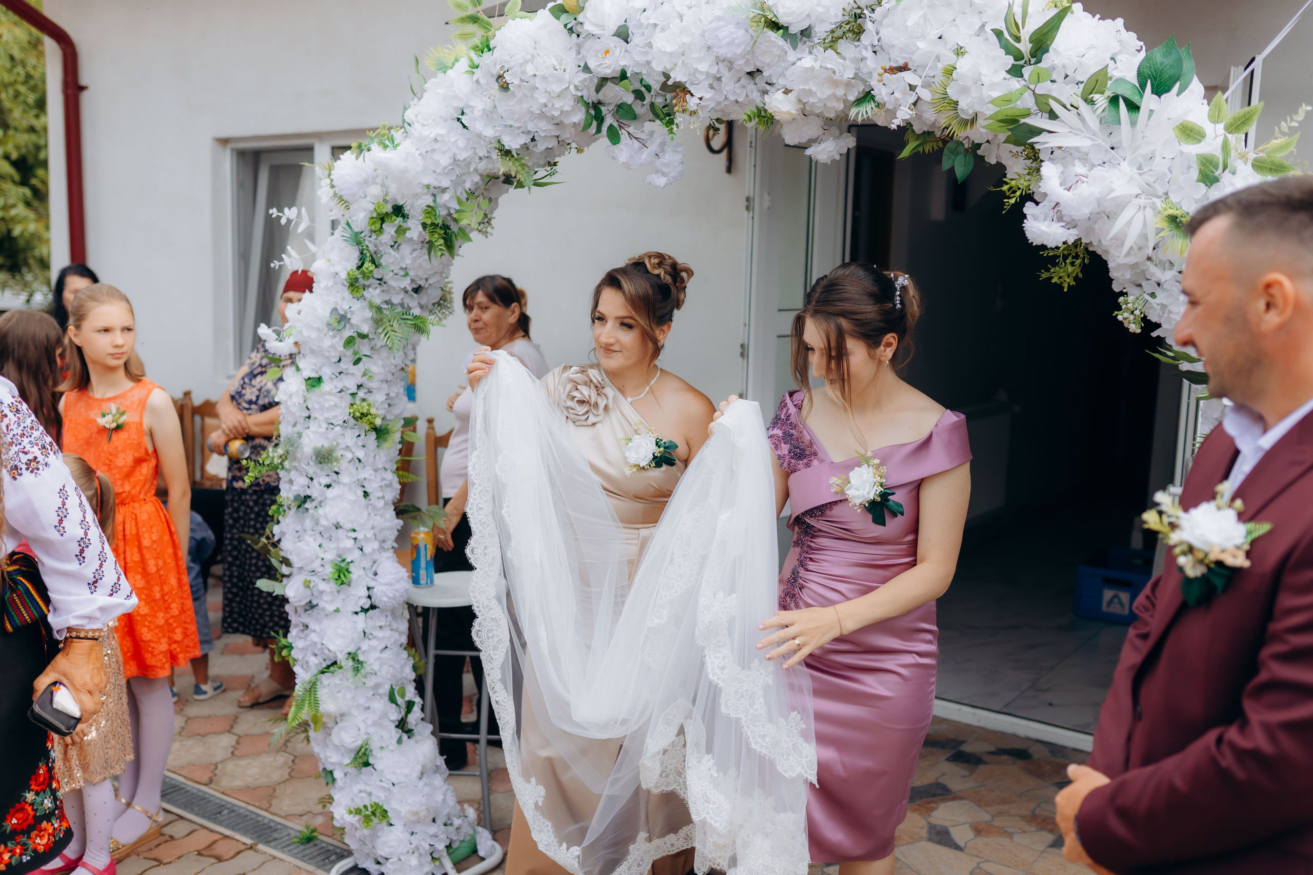 Nunta Nicoleta & Răzvan | Fotografie & Videografie Profesională. Servicii foto-video profesionale, pentru momente de neuitat