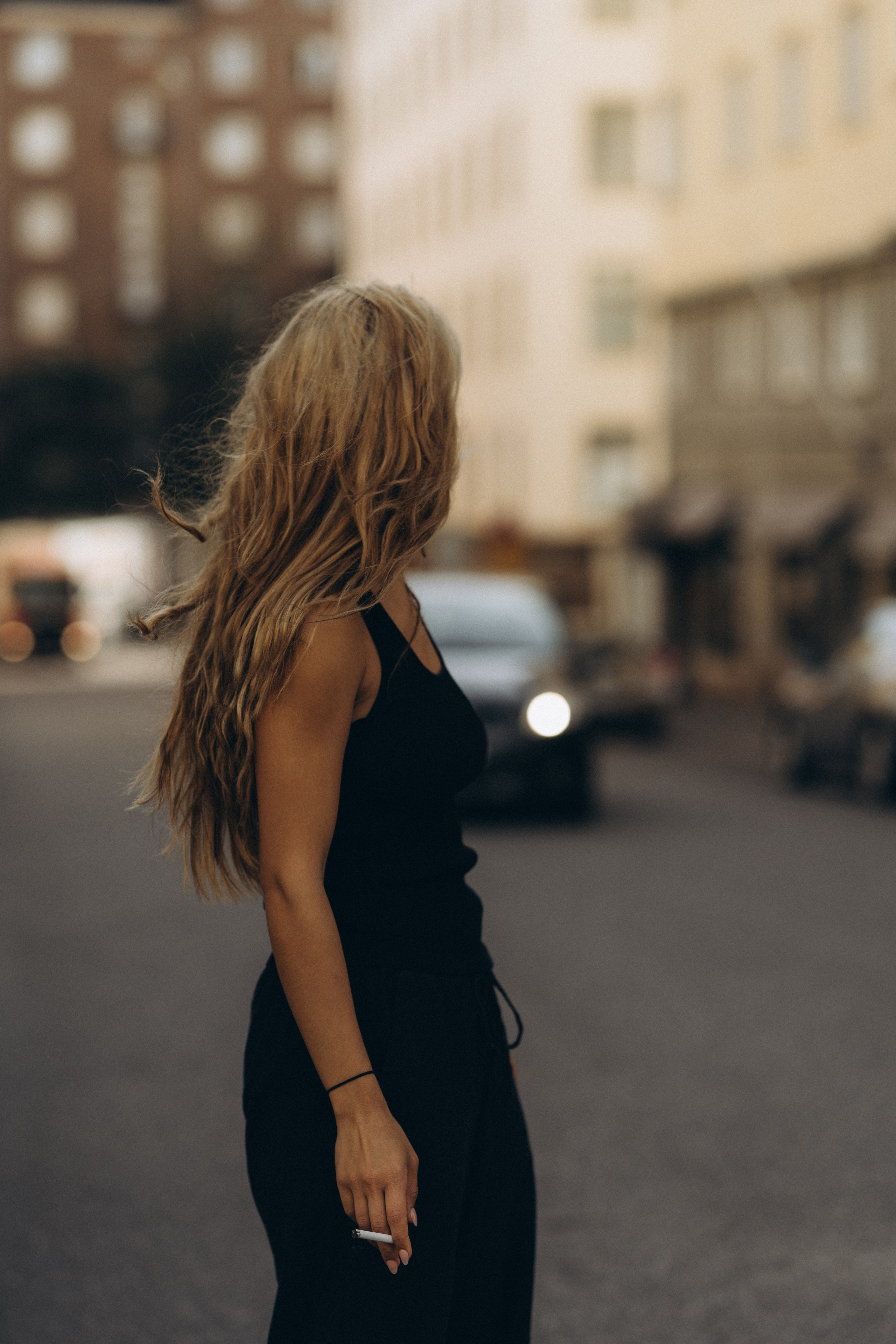 Mitra. Wedding and potrait photographer in Helsinki Vickan O