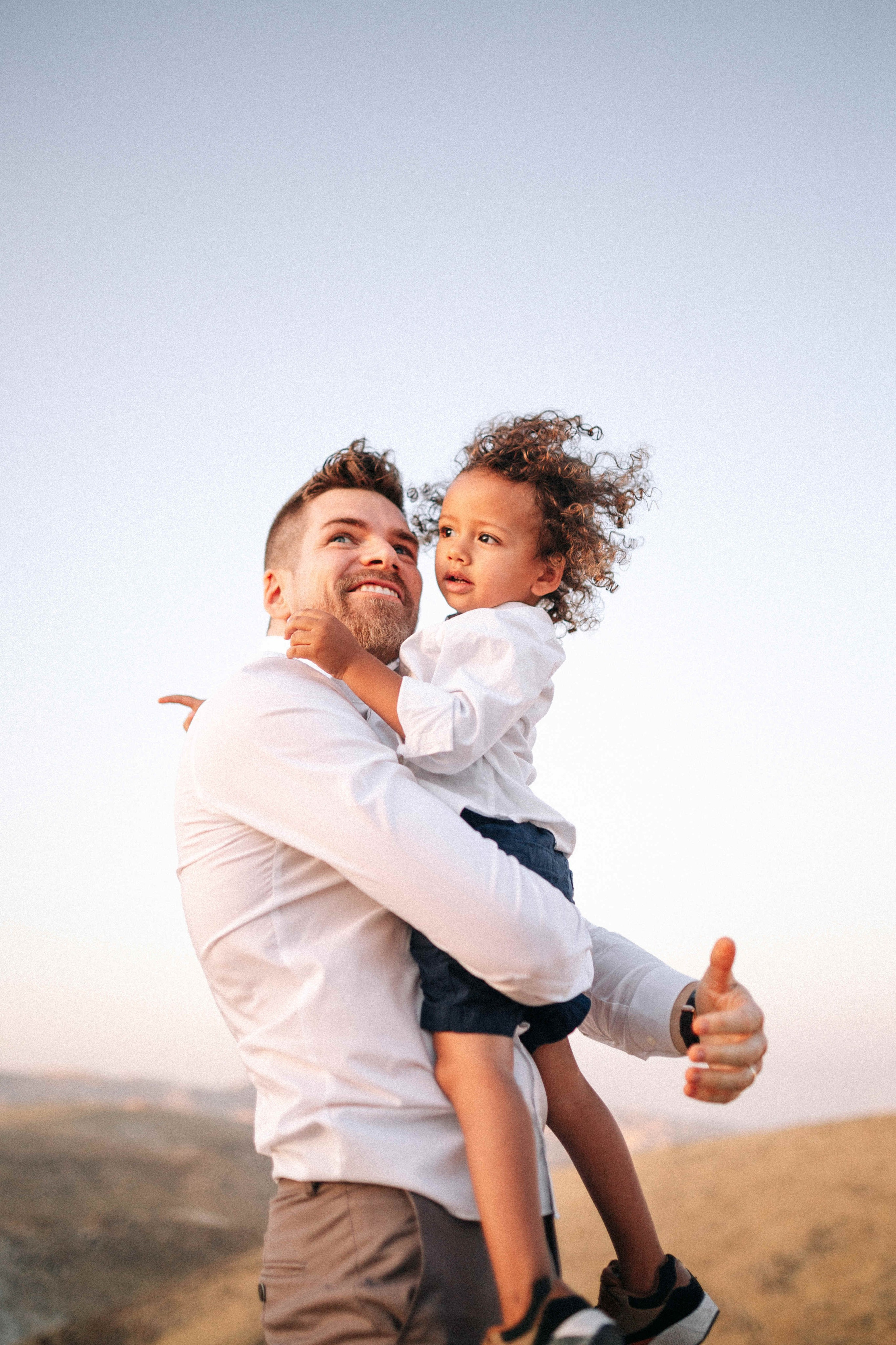 PHOTO SESSION IN THE DESERT NEAR MAALE ADUMIM. PHOTOGRAPHER IN ISRAEL