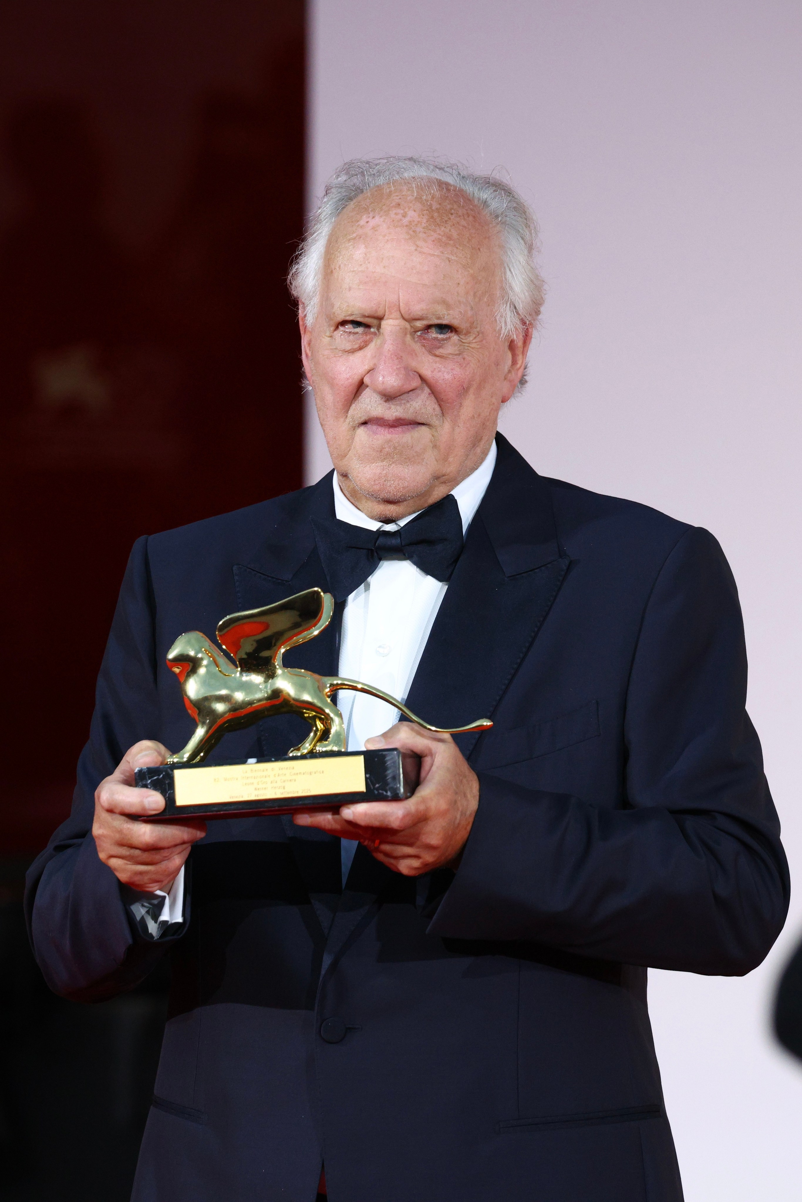 Celebs. BRUNGRAF MEDIA