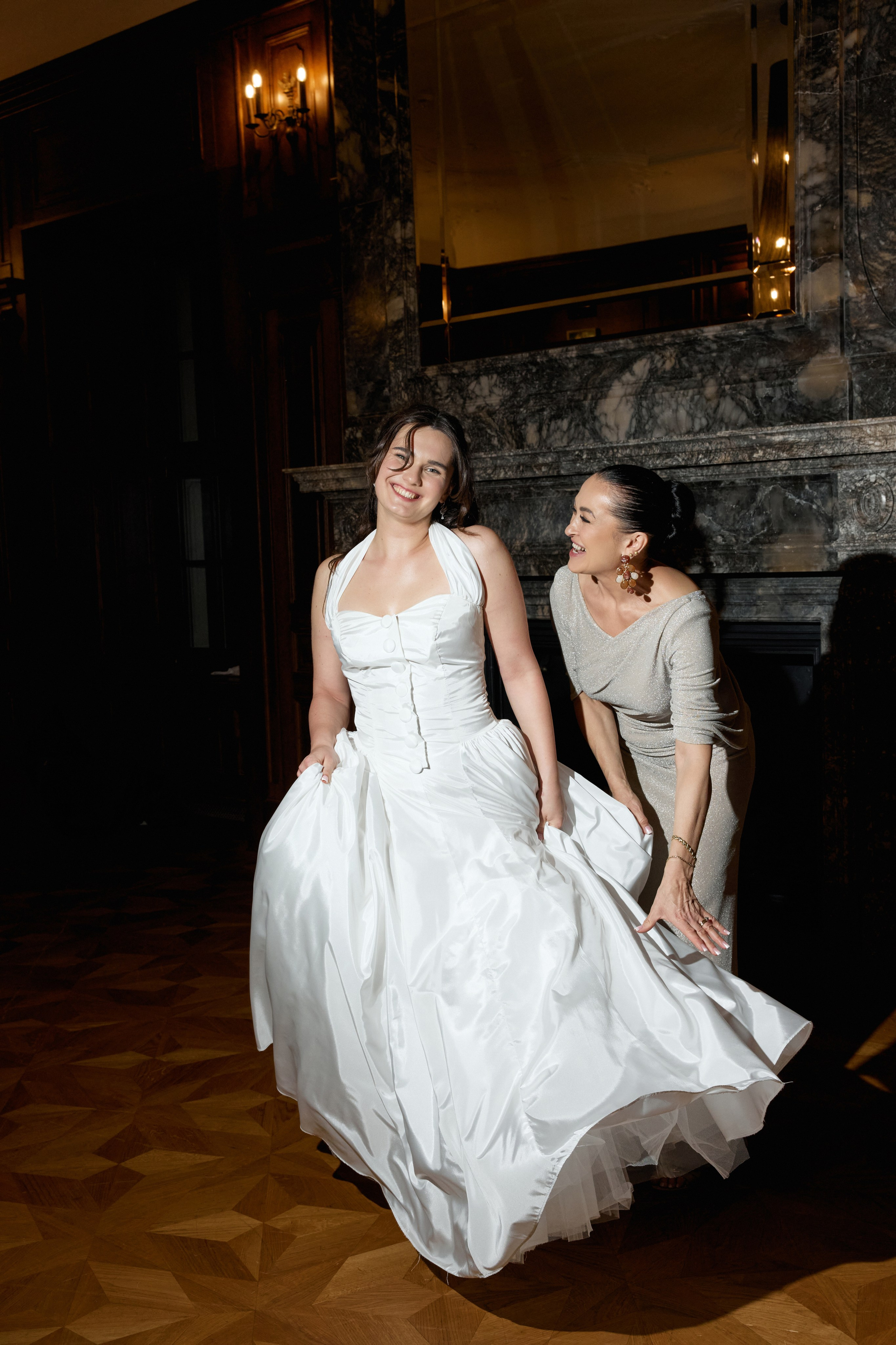 Wiktoria & Kacper. Pałac Goetz. Fotograf ślubny i rodzinny w Krakowie Yana Klymova
