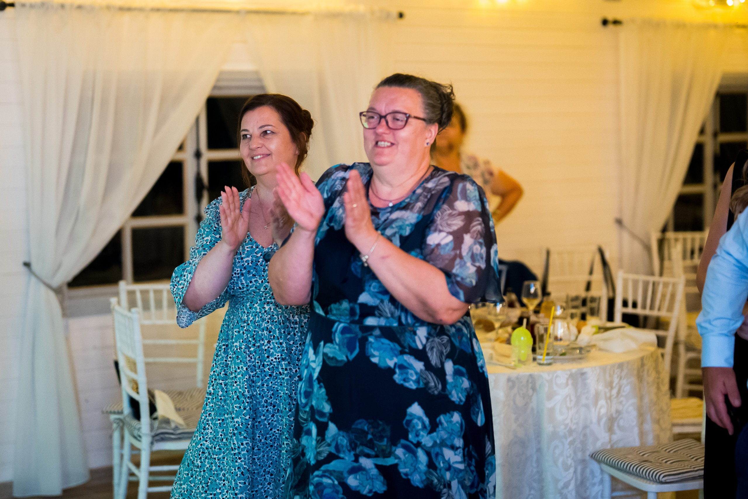 PARTY. Gabriel Florea — Fotograf nuntă București