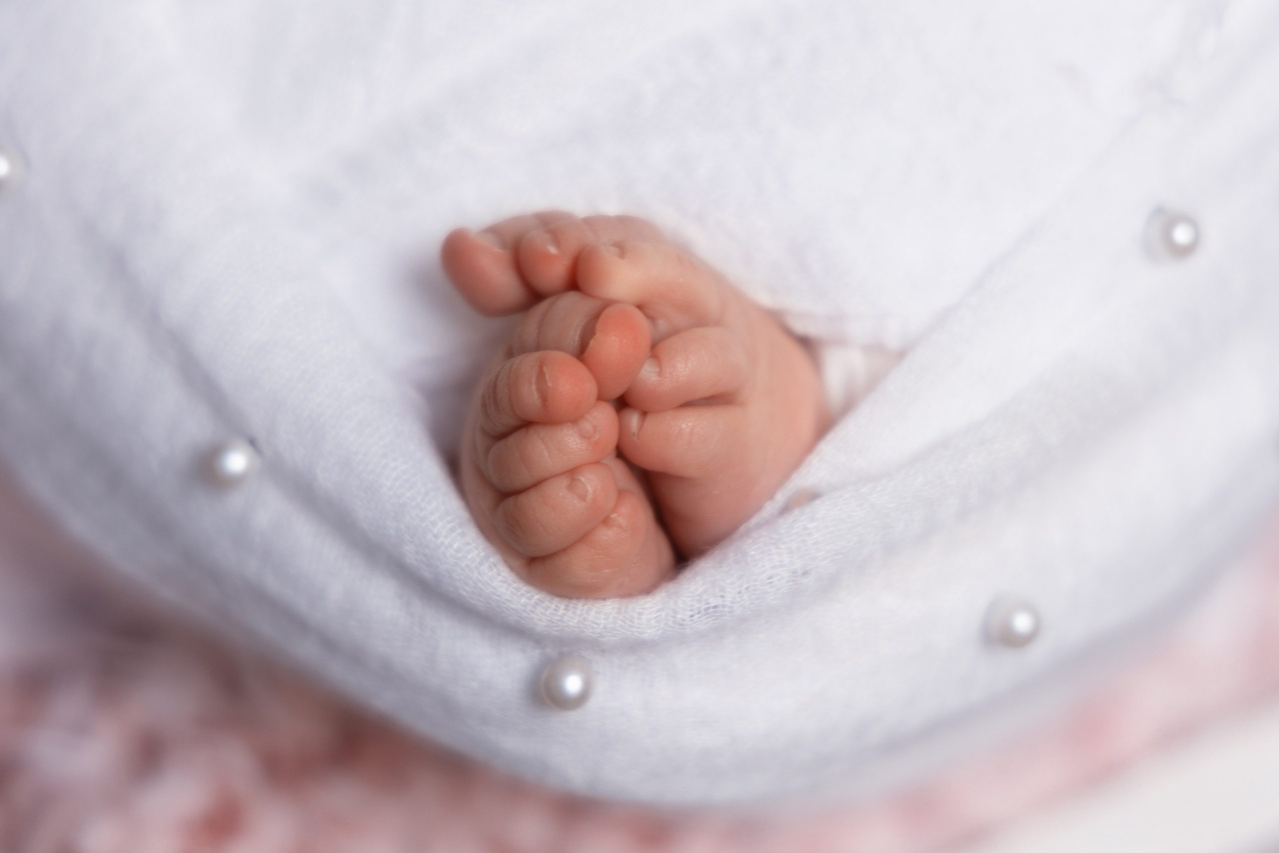 Newborn. Professional photographer in NYC Kristina Bagdasaryan