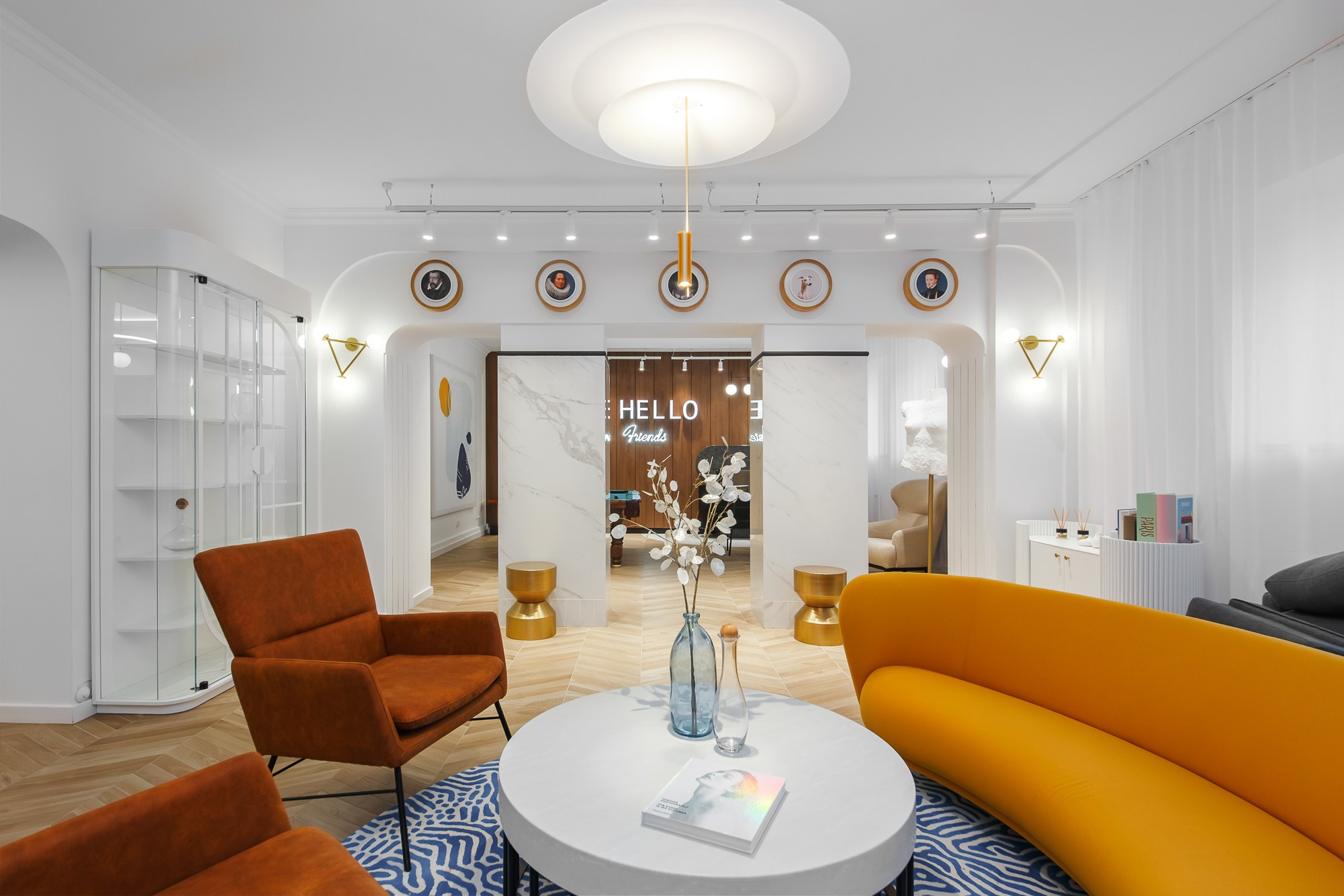 Fotografia nieruchomości, wnętrz, mieszkań, restauracji, biur i apartamentów. Wedding and portrait photographer in Poland Vitali Frozen