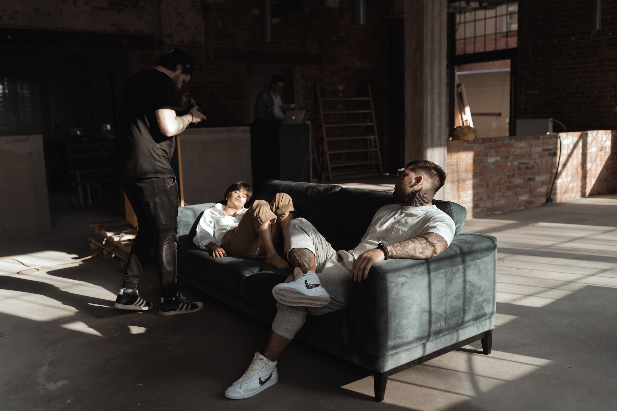 Commercial. Mike Avelli