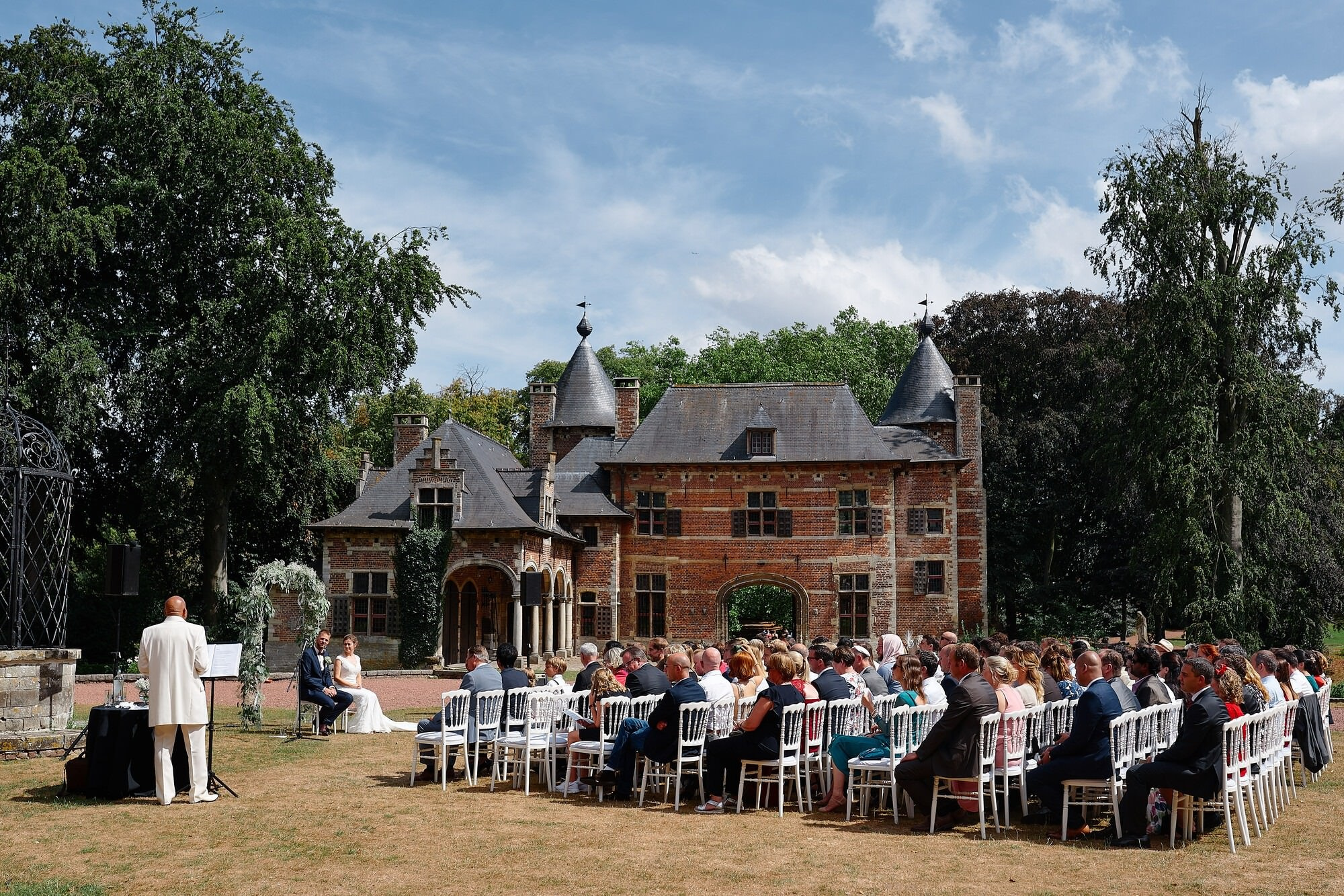 Wedding at Groot-Bijgaarden Castle, Brussels — Destination Wedding Photography Belgium. Bella Vita Weddings — Wedding Photography in Dubai & Destination