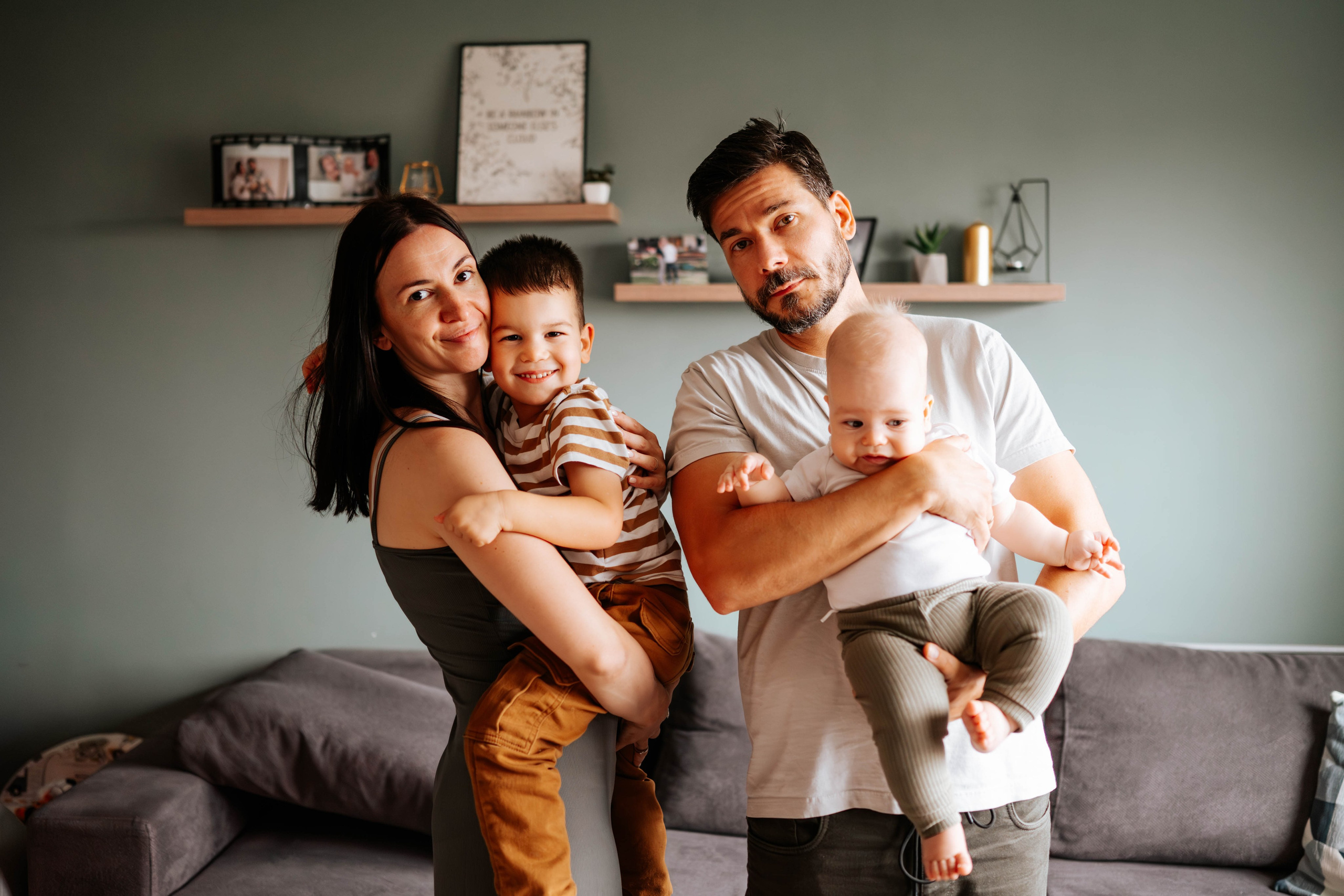 Ivana, Filip, Aljoša i Vanja - porodično fotografisanje. Dečiji i porodični fotograf