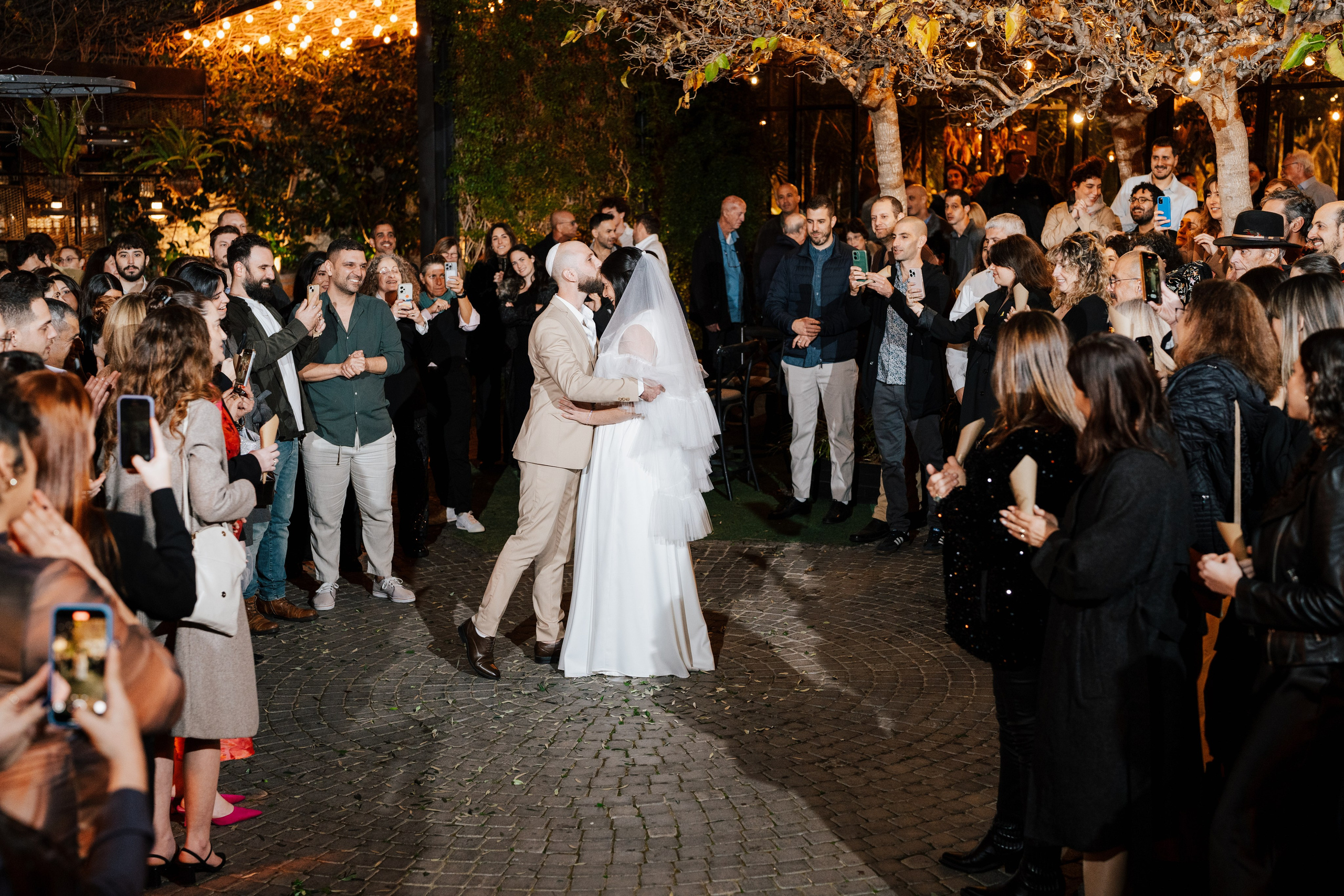 Dana and Yuval. Alexnader Selenzyov Wedding Photographer