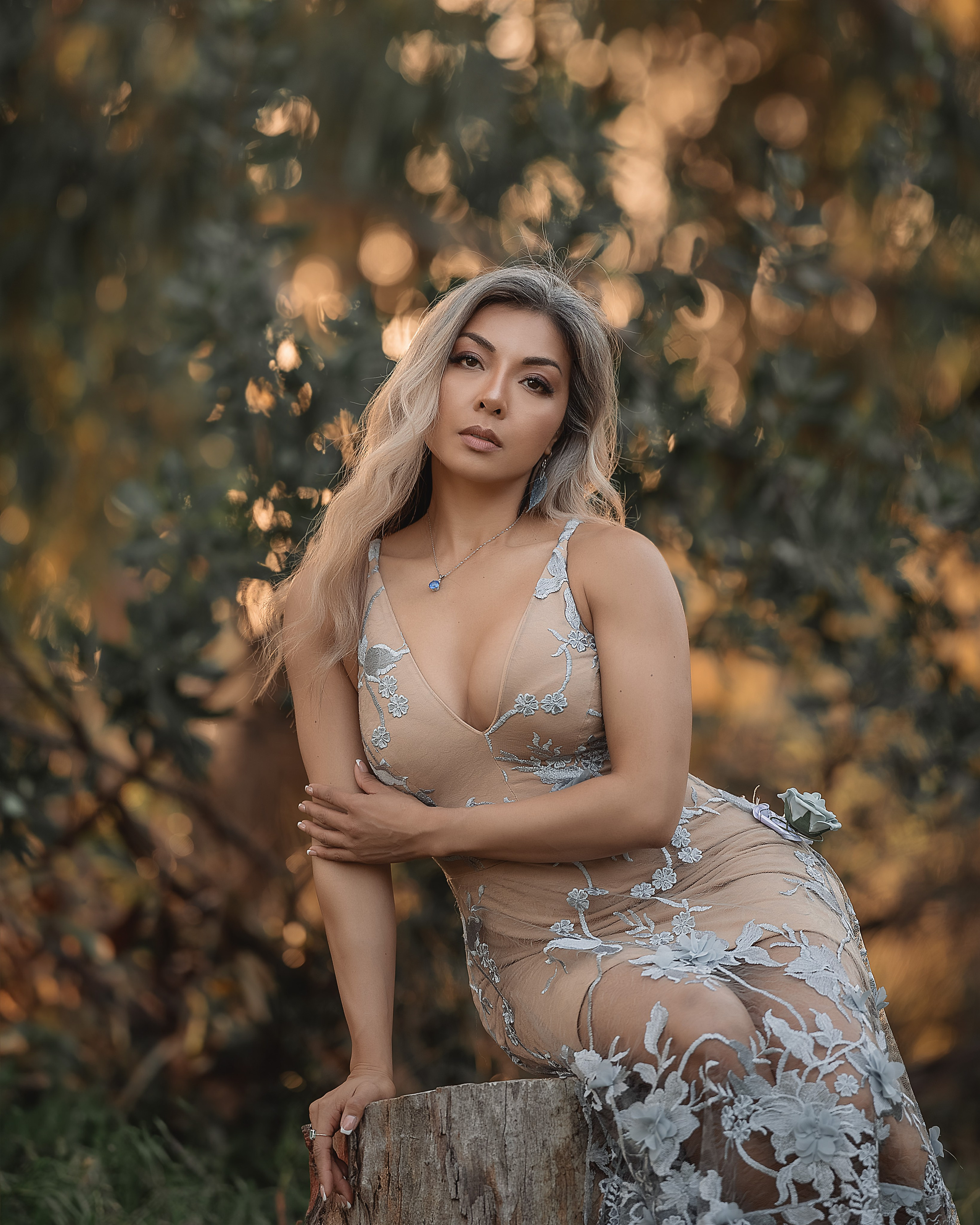 FEMALE PORTRAIT. Couples & Families photographer in Bay Area, San Jose, California