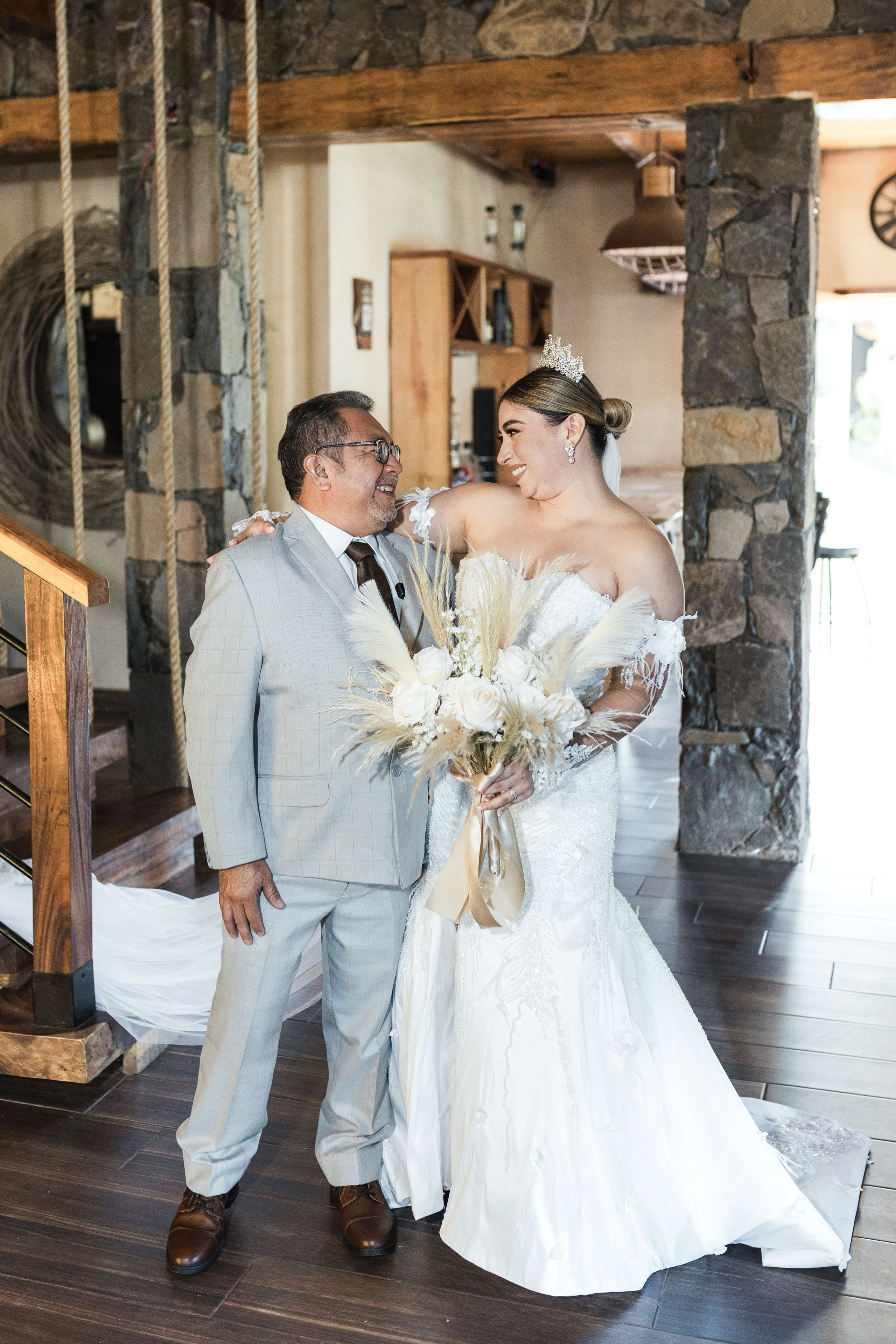 Mariana y Brandon. Eduardo Barrientos Fotografía