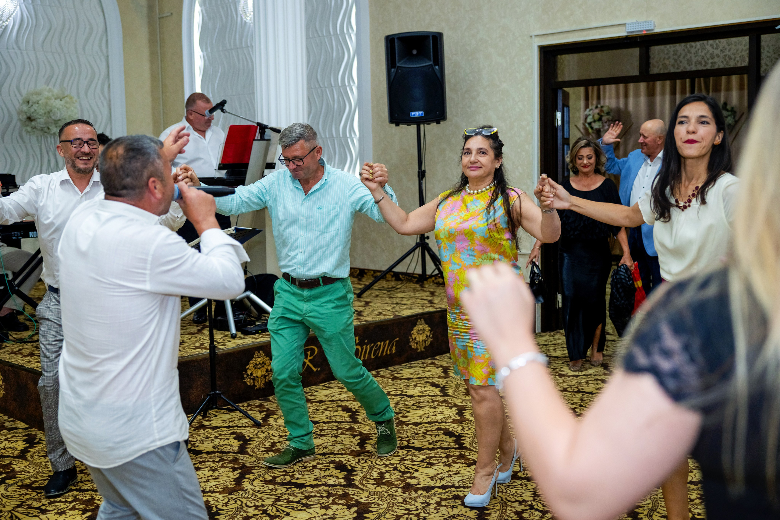 Andrei Damian. Moments By Gub