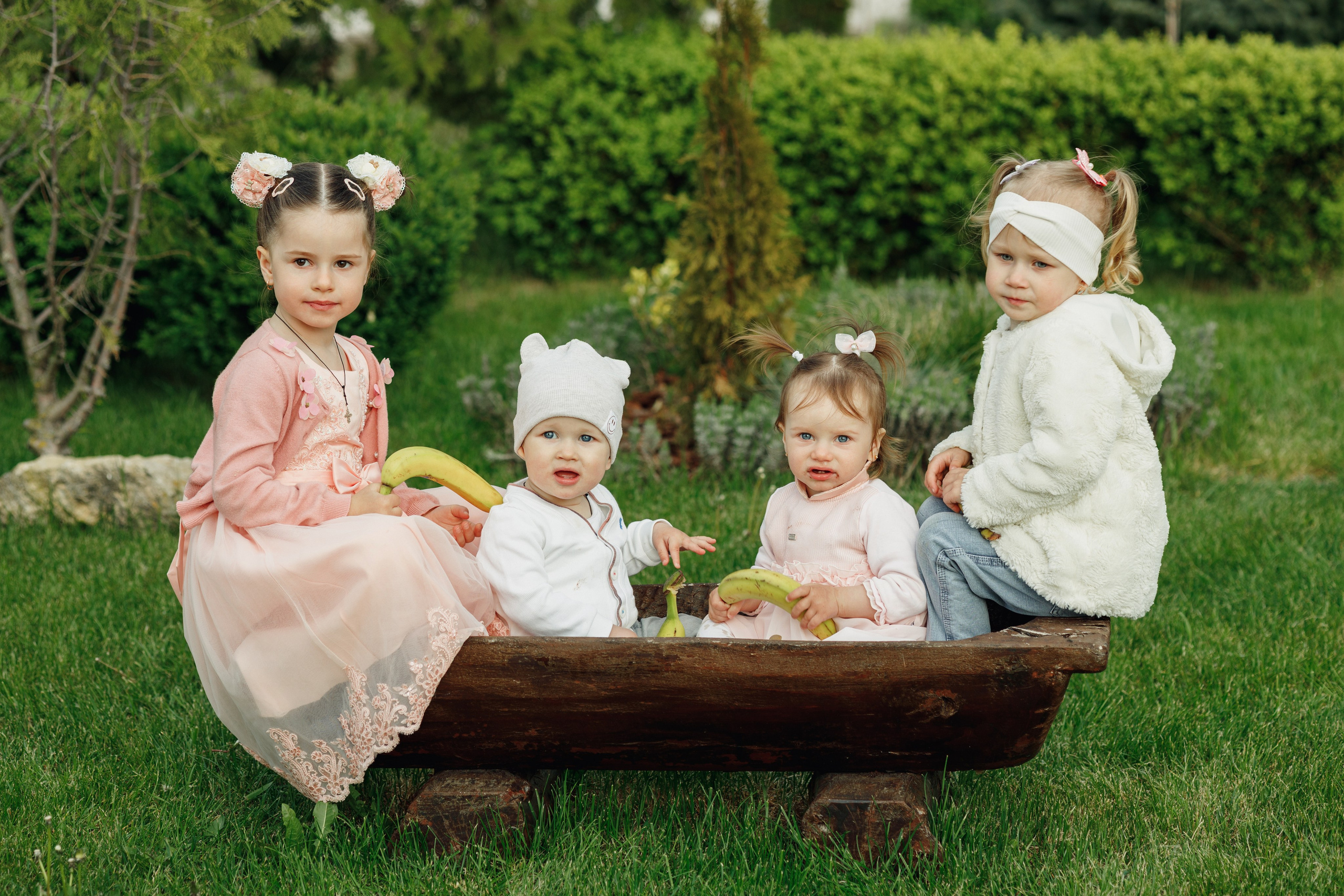 Familia Anton. Fotograful evenimentului tău