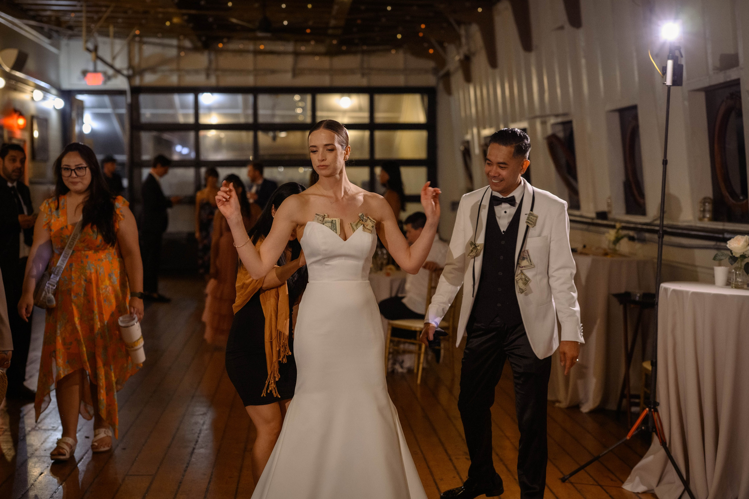 Kevin & Katie. Wedding & portrait photography in the Seattle Area. Helen Michelle photographer