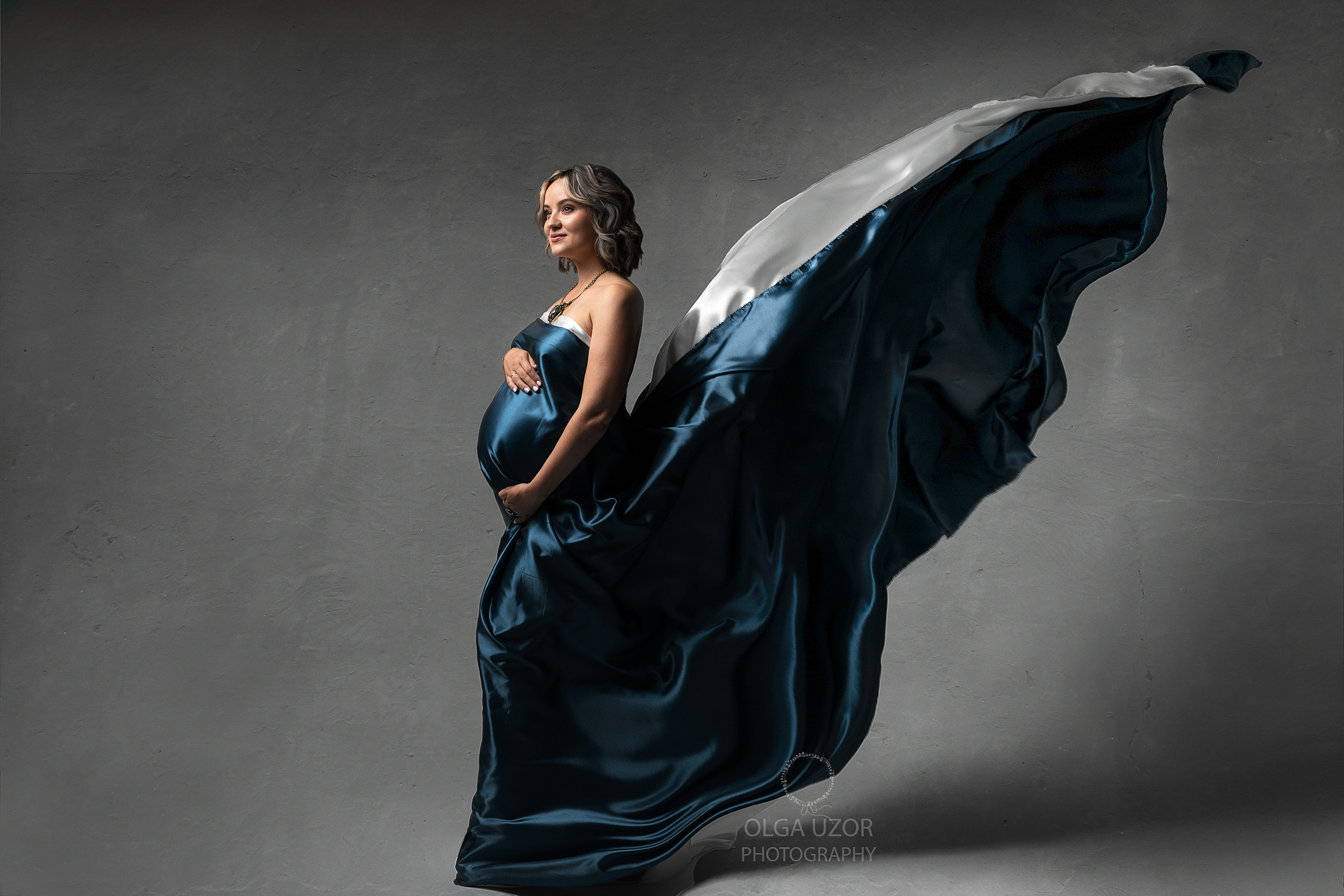 Maternity photo shoot Stevenage, Hertfordshire. Stevenage, Hertfordshire family, maternity and newborn photographer