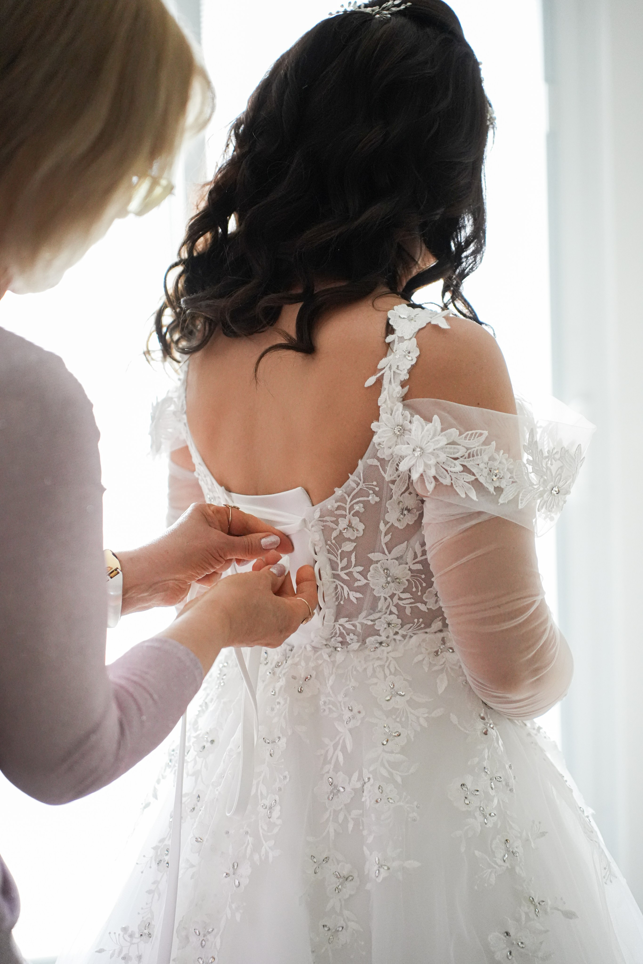 WEDDINGS. Calgary Portrait & Family and Child Photographer