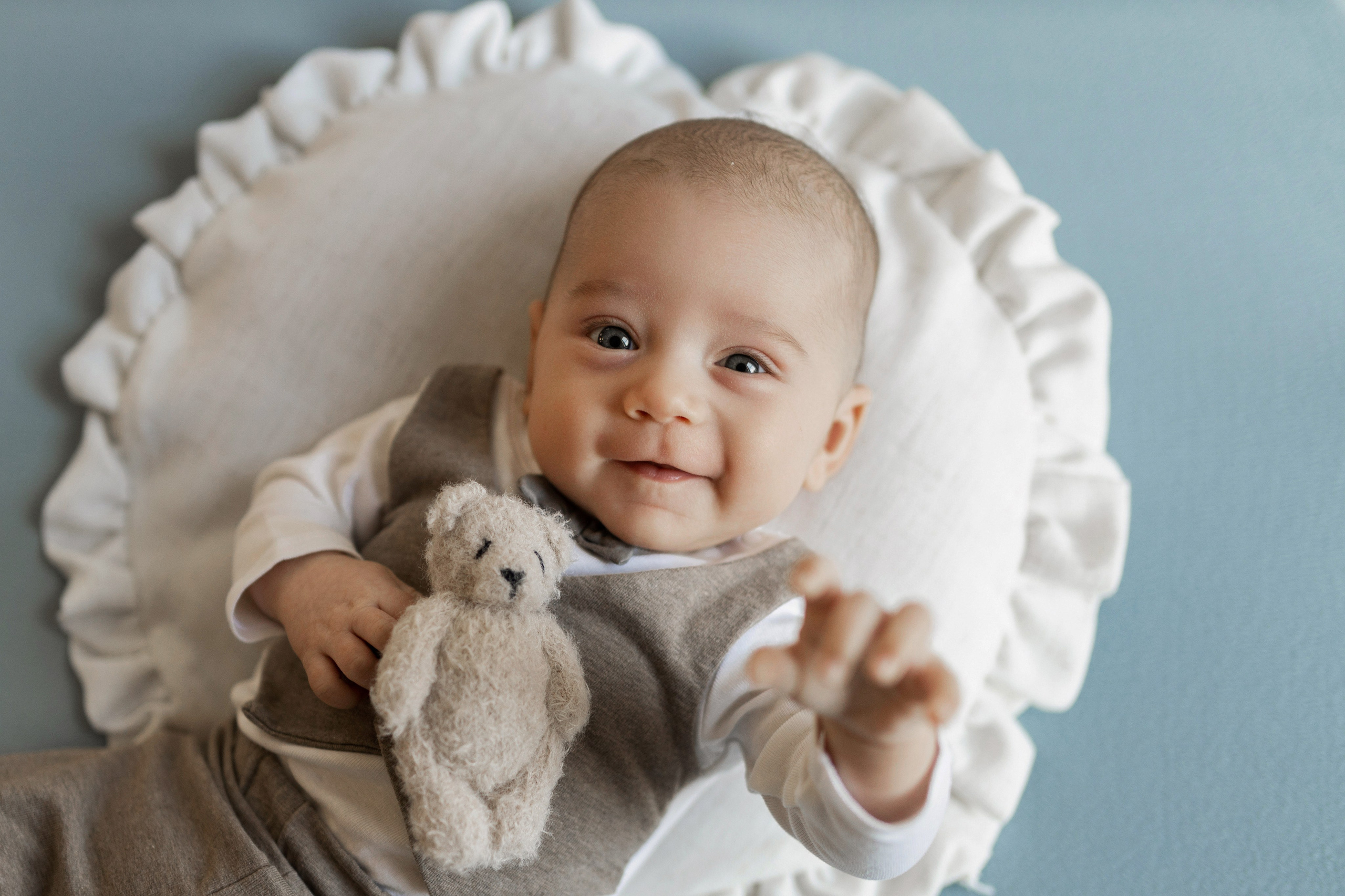 Newborn Classic. Family photographer in Bay Area, California