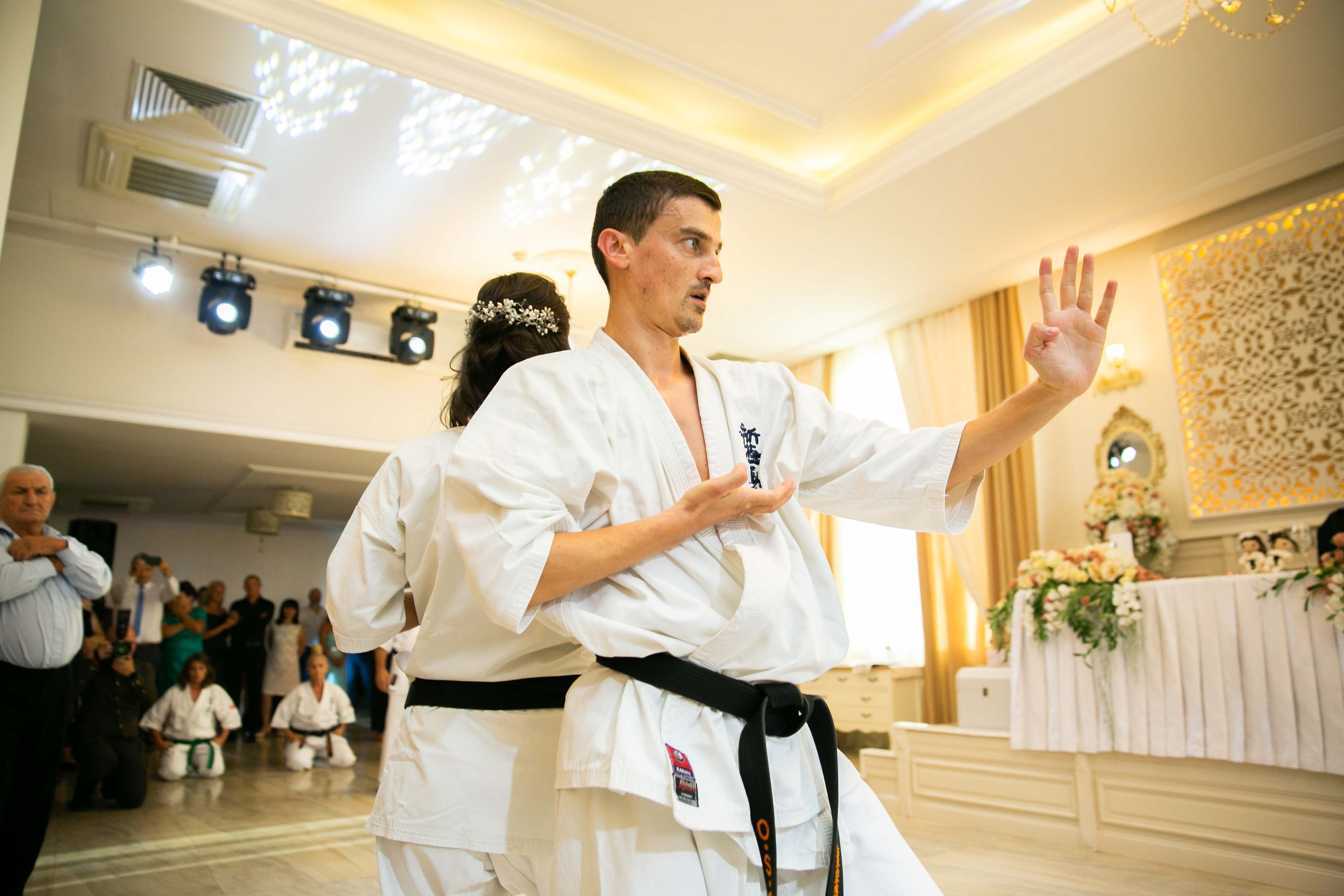 Corina & Ovidiu. Contrast Studio