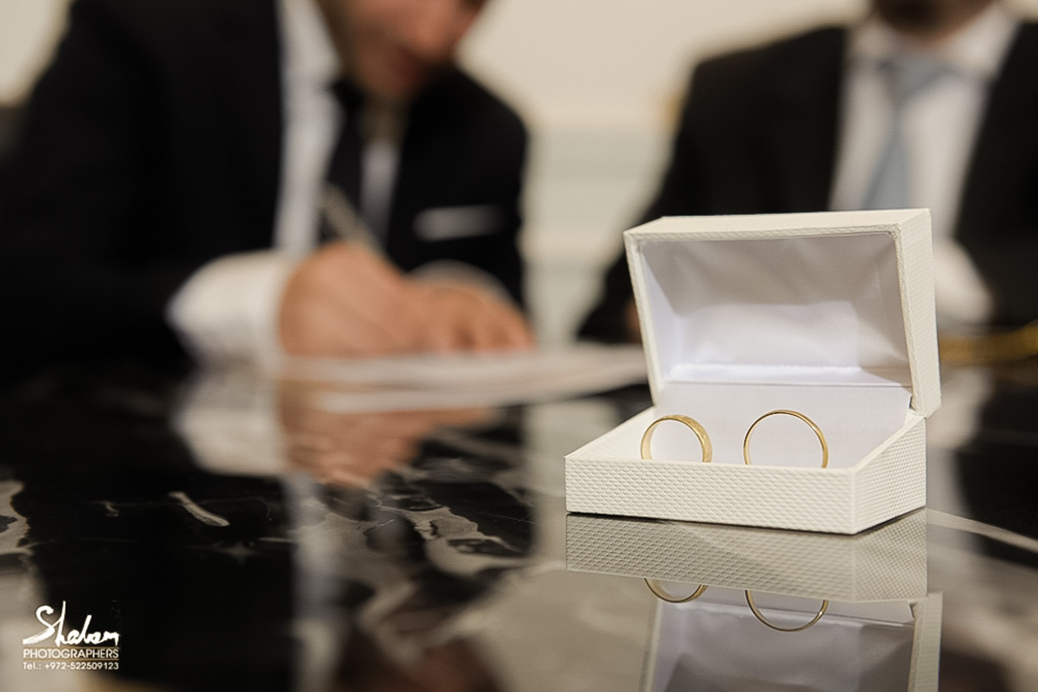 Tom & Maayan. Wedding and events photographers Studio Shalom